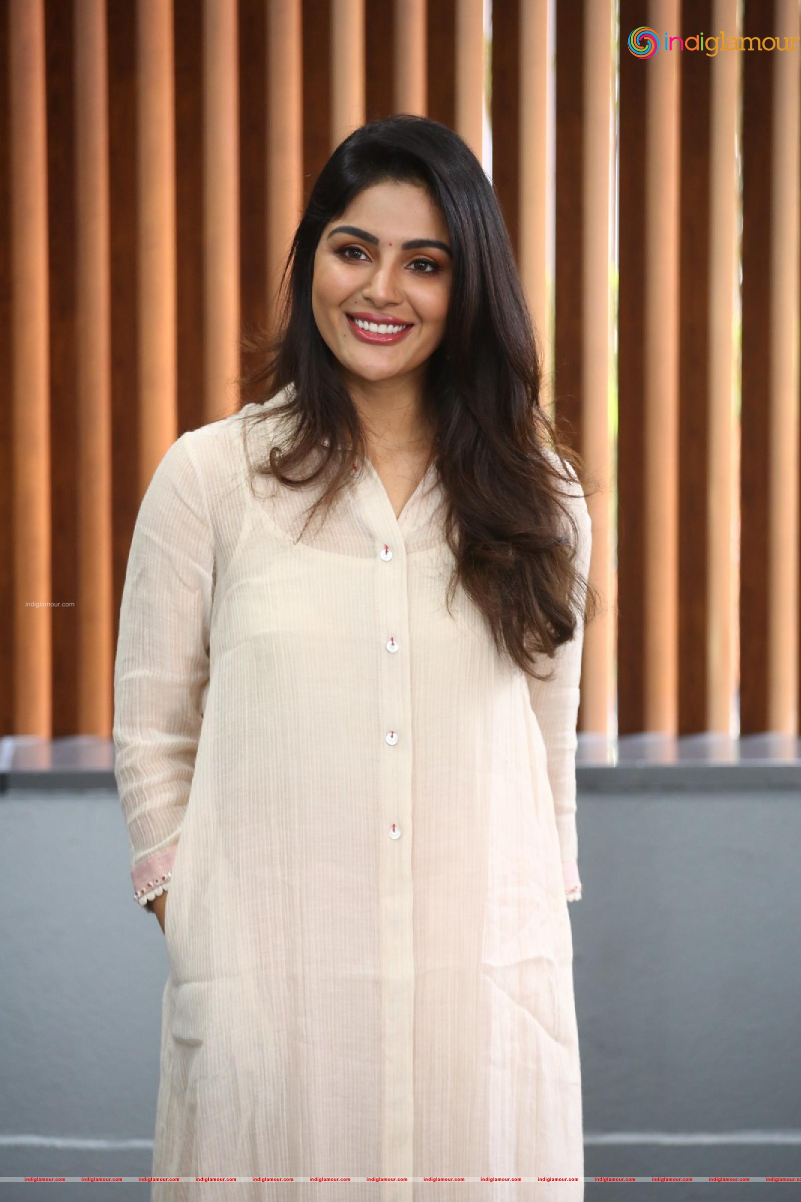 Samyuktha Menon Actress hd photo