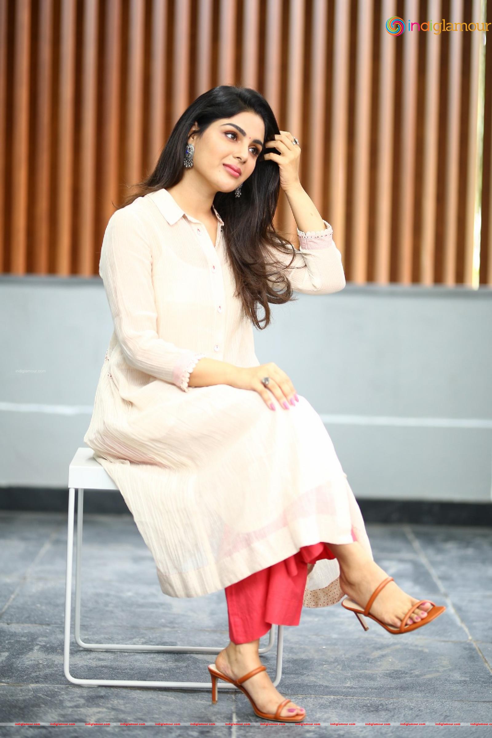 Samyuktha Menon Actress hd photo