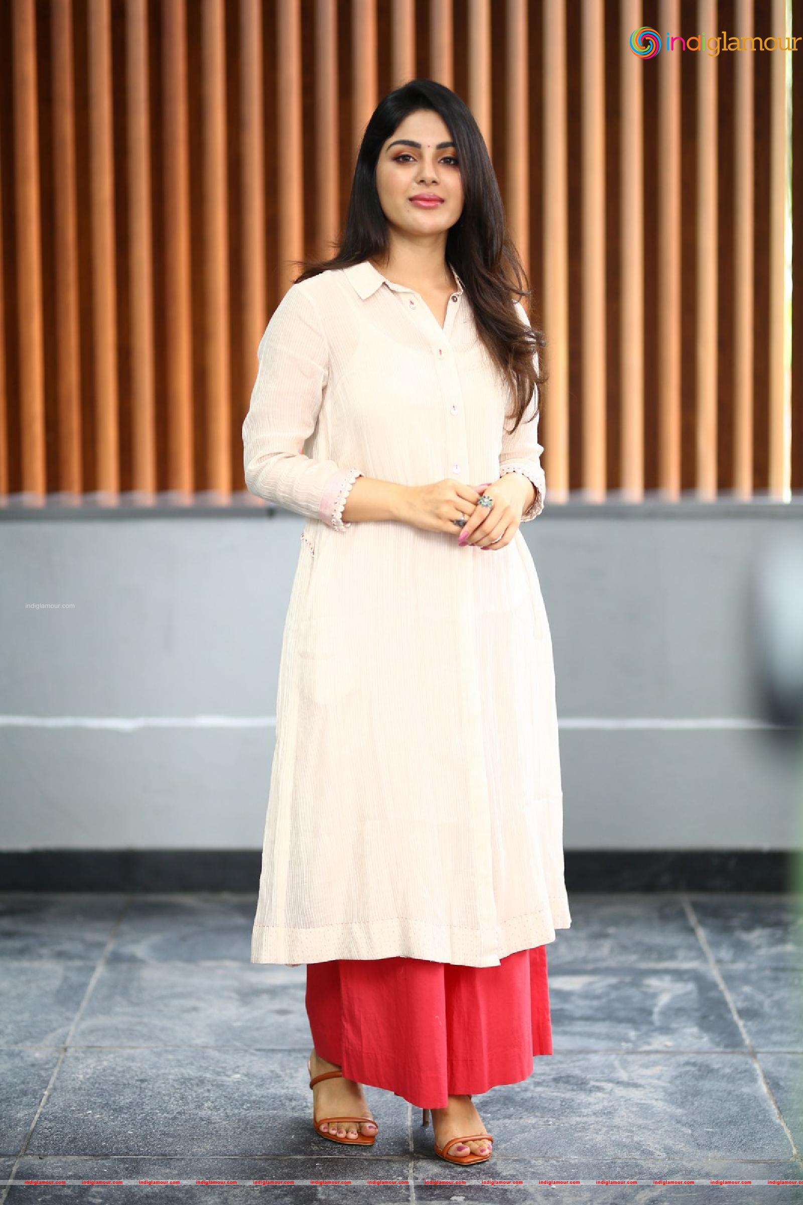 Samyuktha Menon Actress hd photo