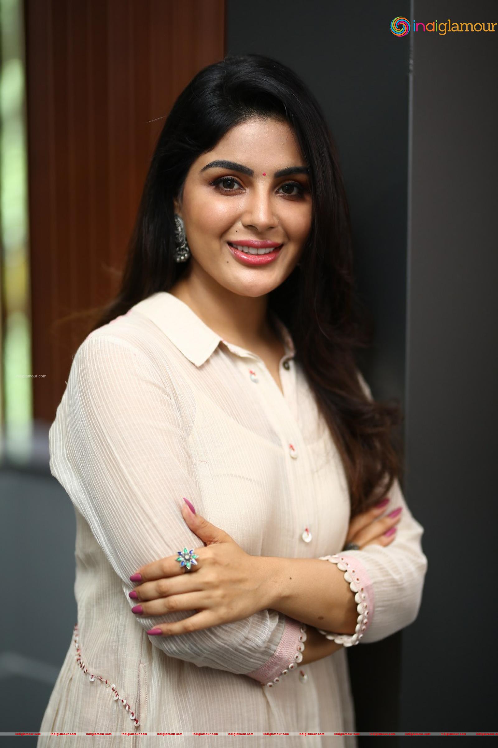 Samyuktha Menon Actress hd photo