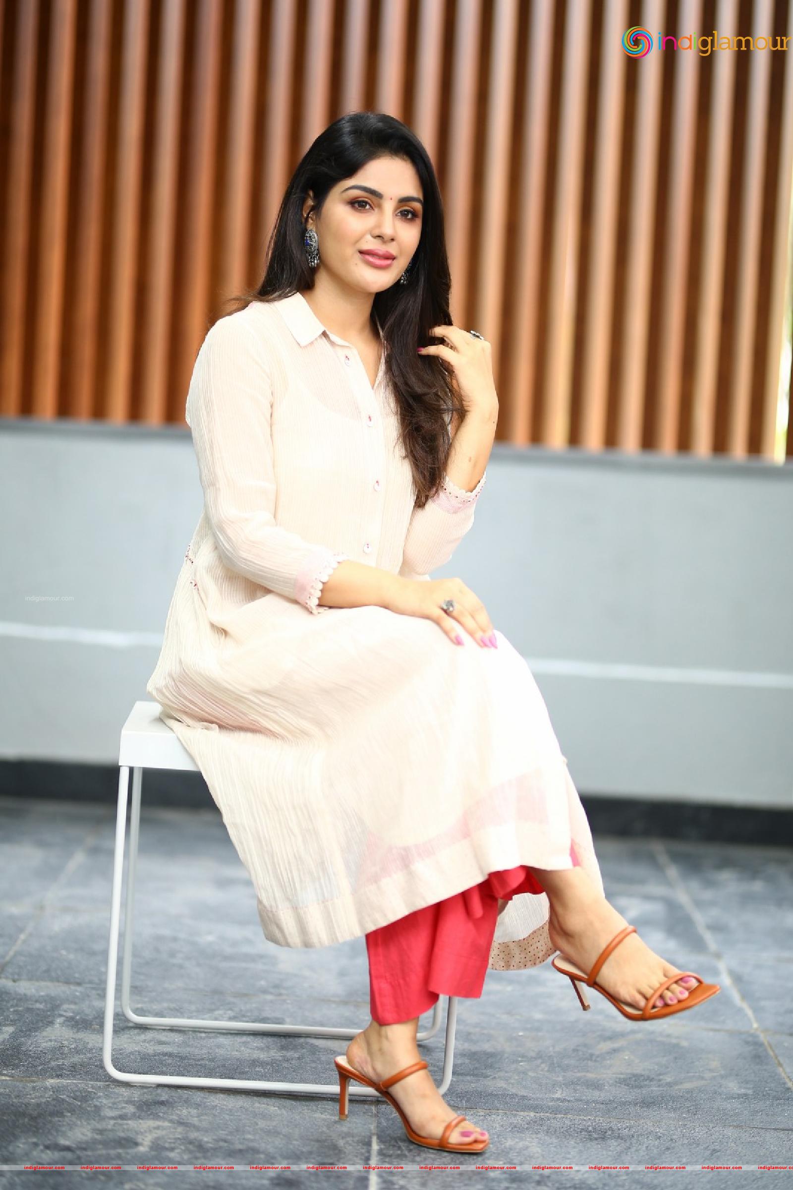 Samyuktha Menon Actress hd photo