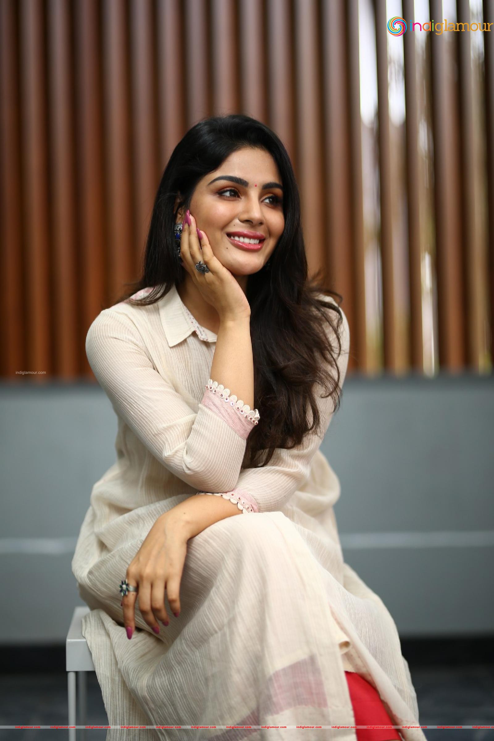 Samyuktha Menon Actress hd photo