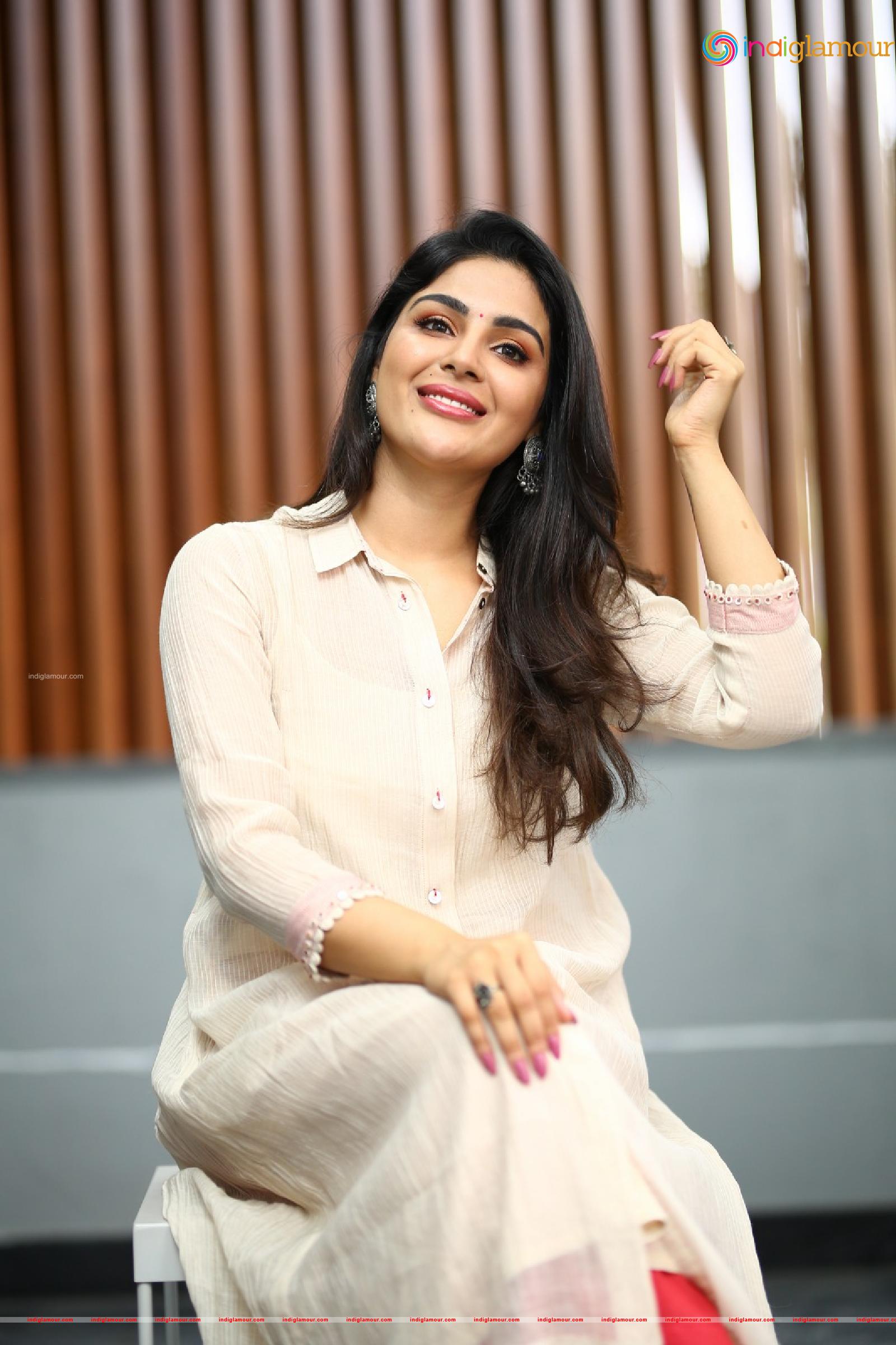 Samyuktha Menon Actress hd photo
