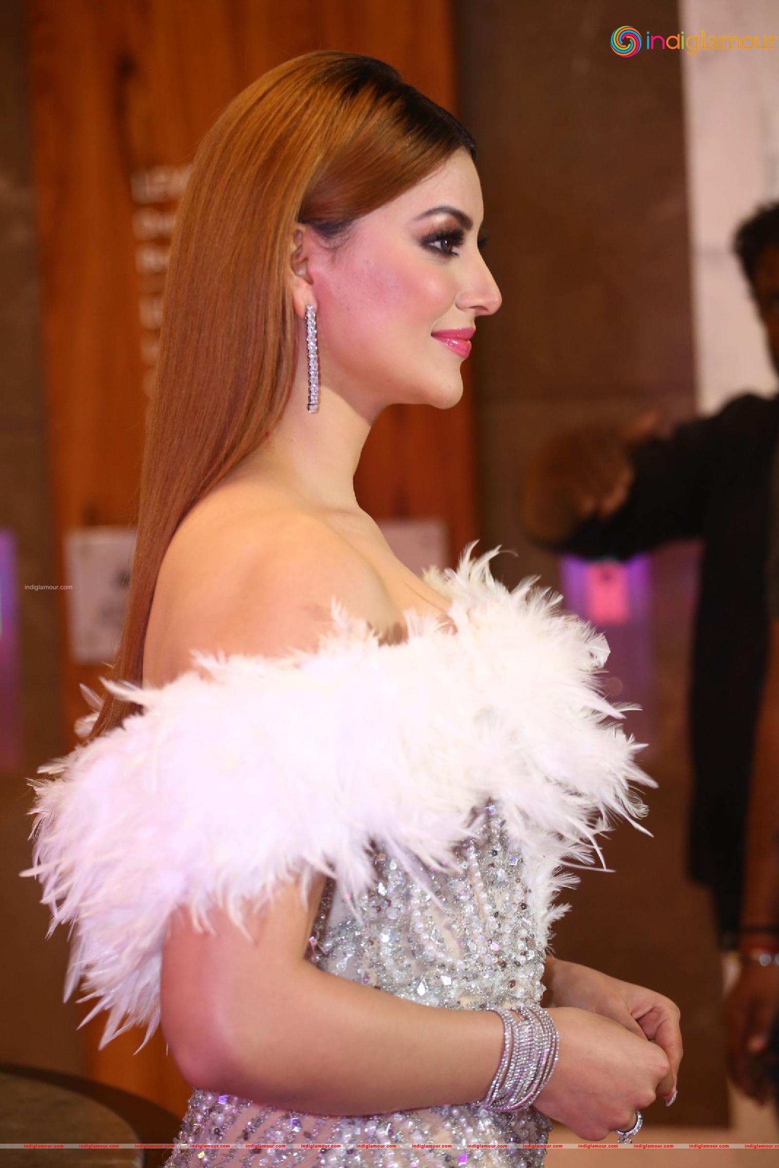 Urvashi Rautela Actress hd photo