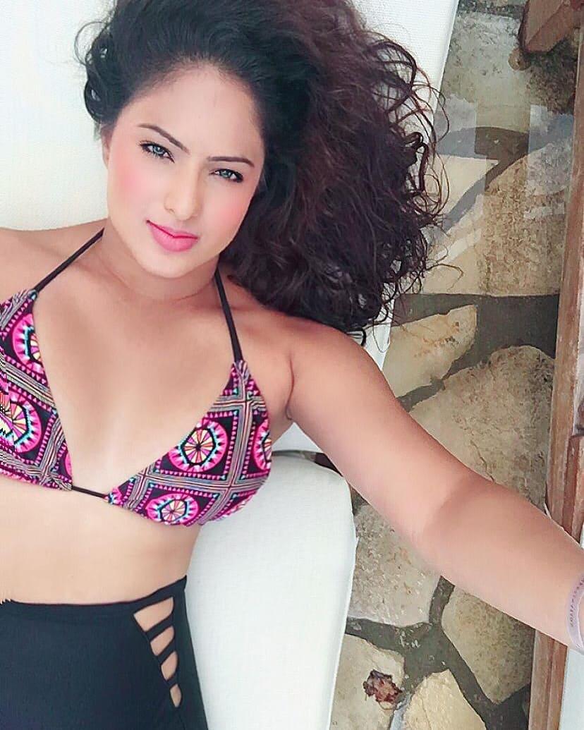 Nikesha Patel Actress hd photo