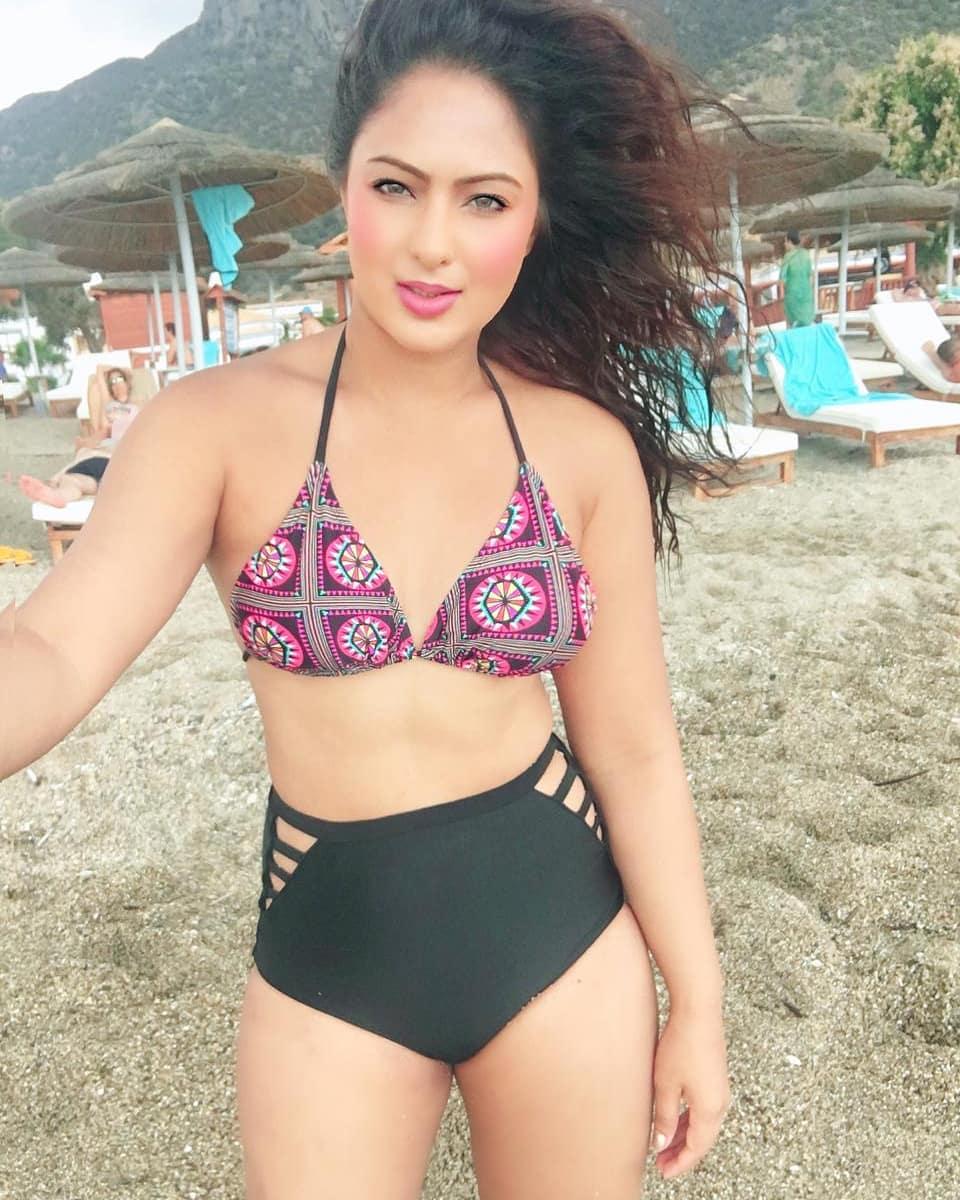 Nikesha Patel Actress hd photo