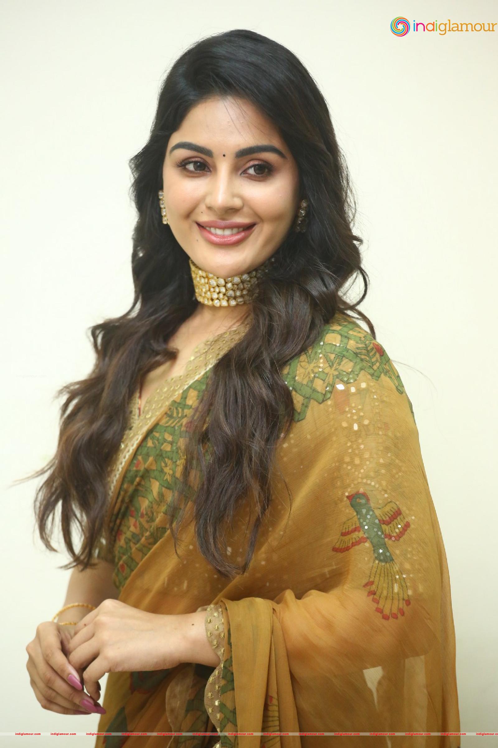 Samyuktha Menon photos