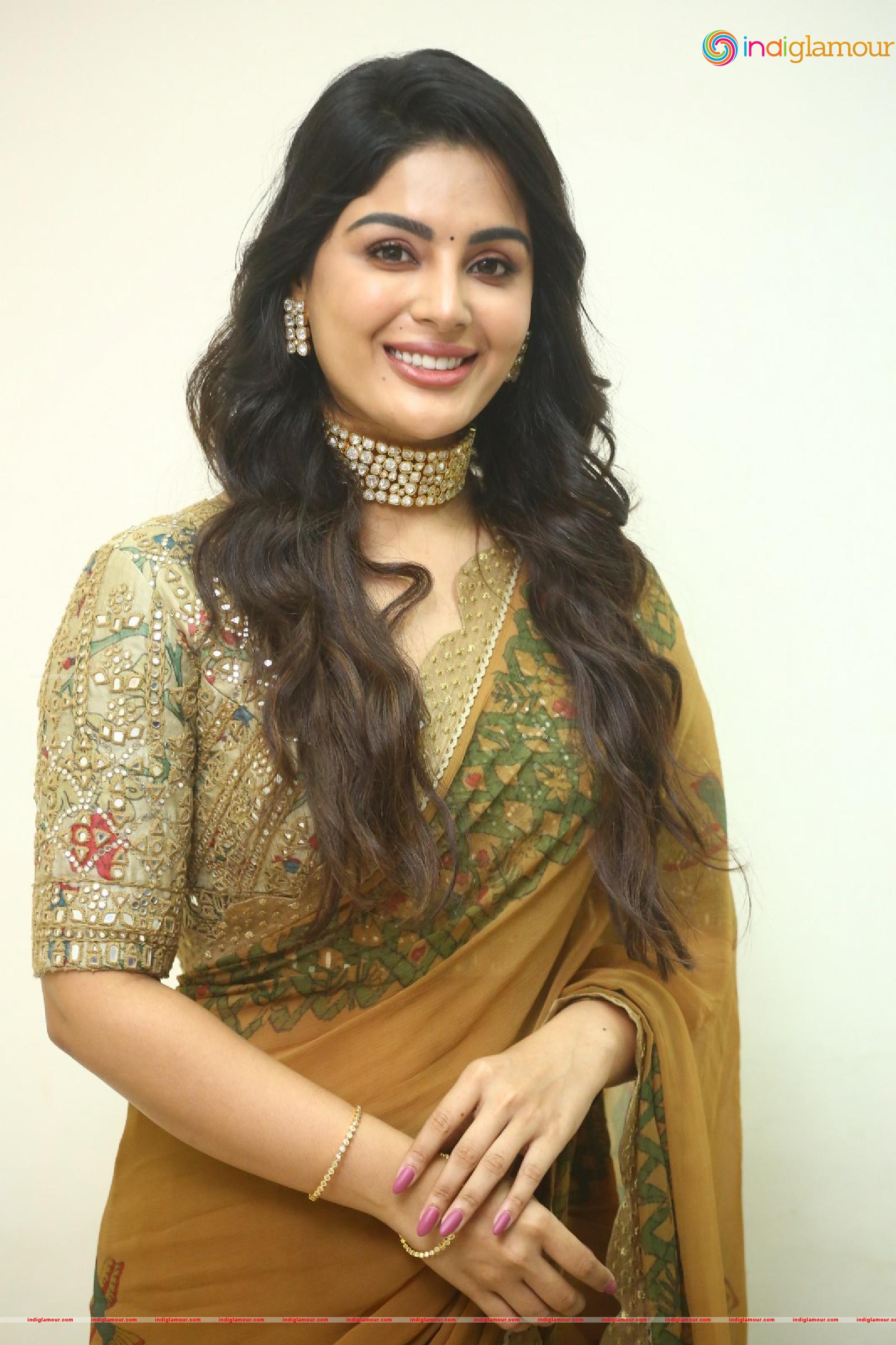 Samyuktha Menon Actress hd photo