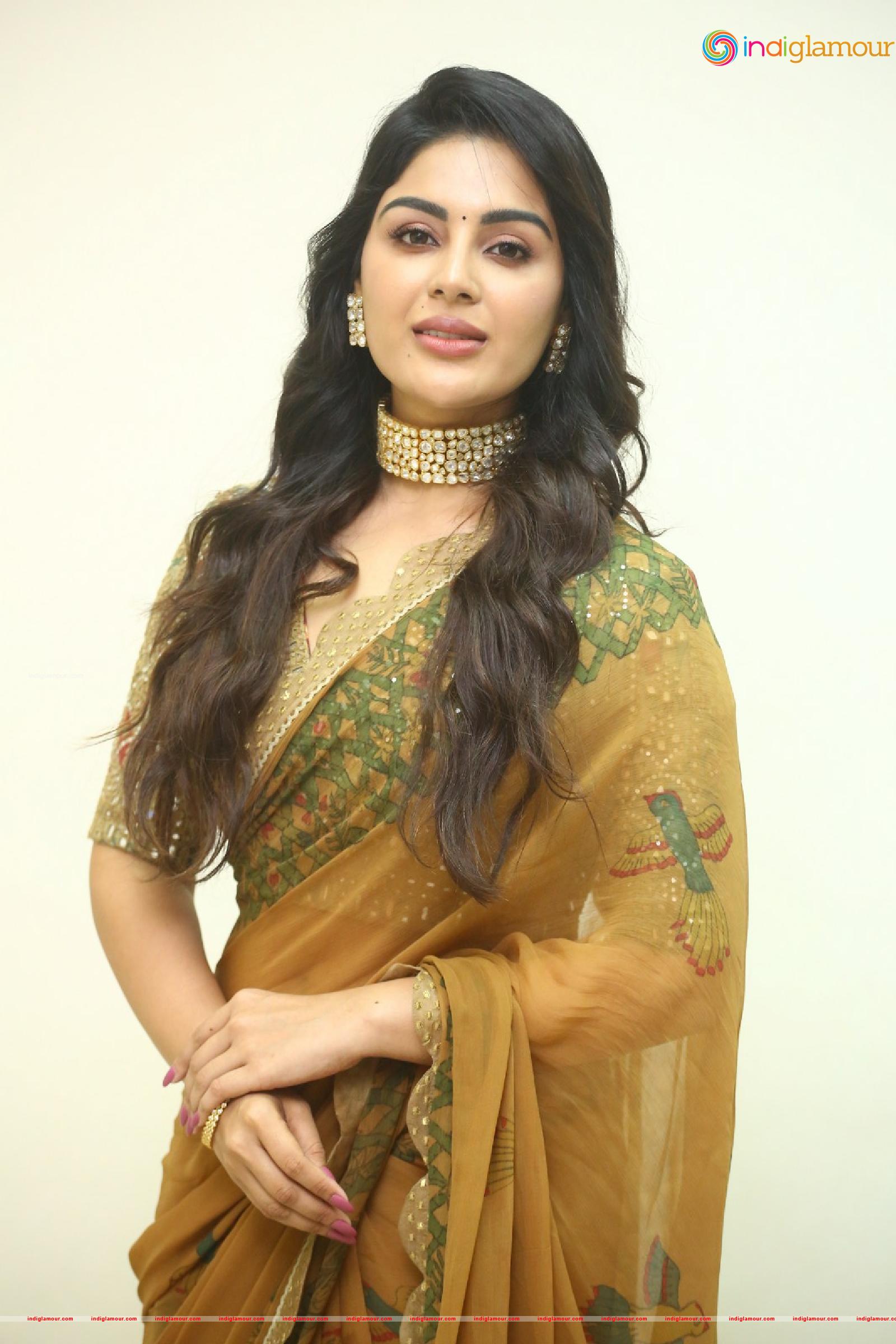 Samyuktha Menon Actress hd photo