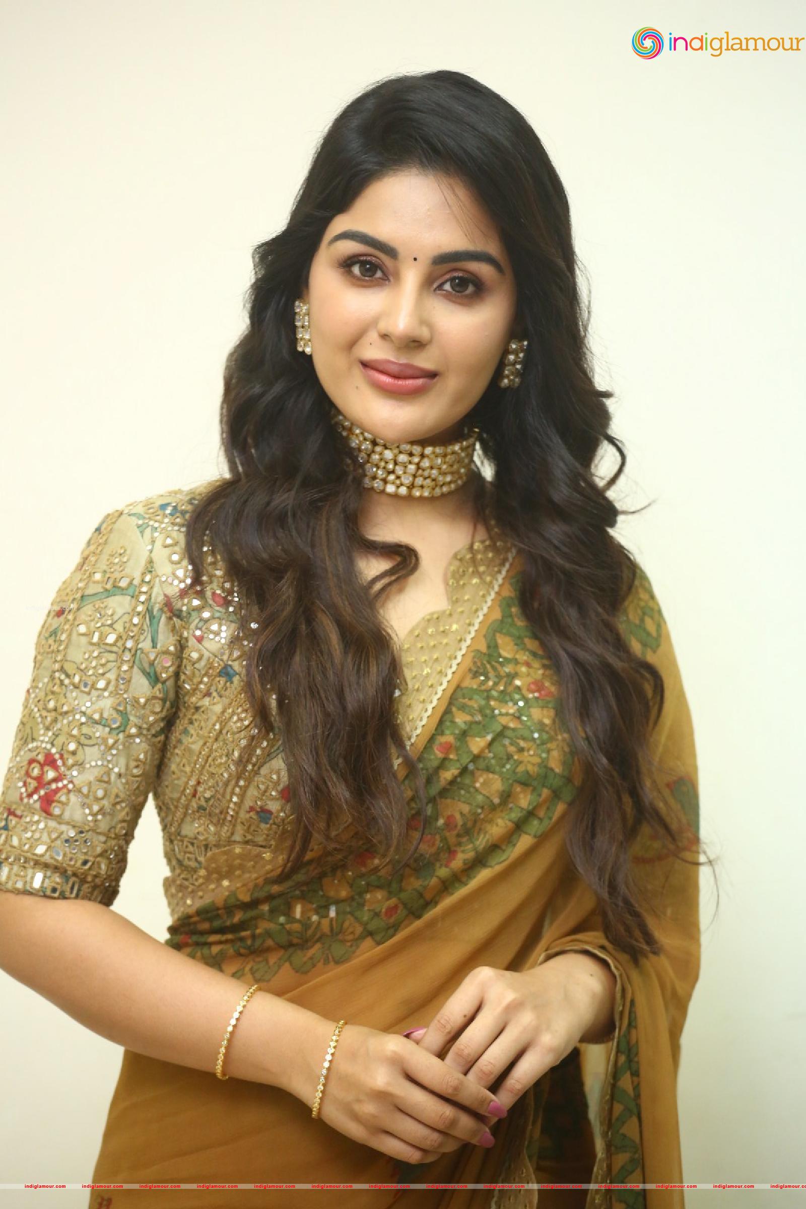 Samyuktha Menon Actress hd photo