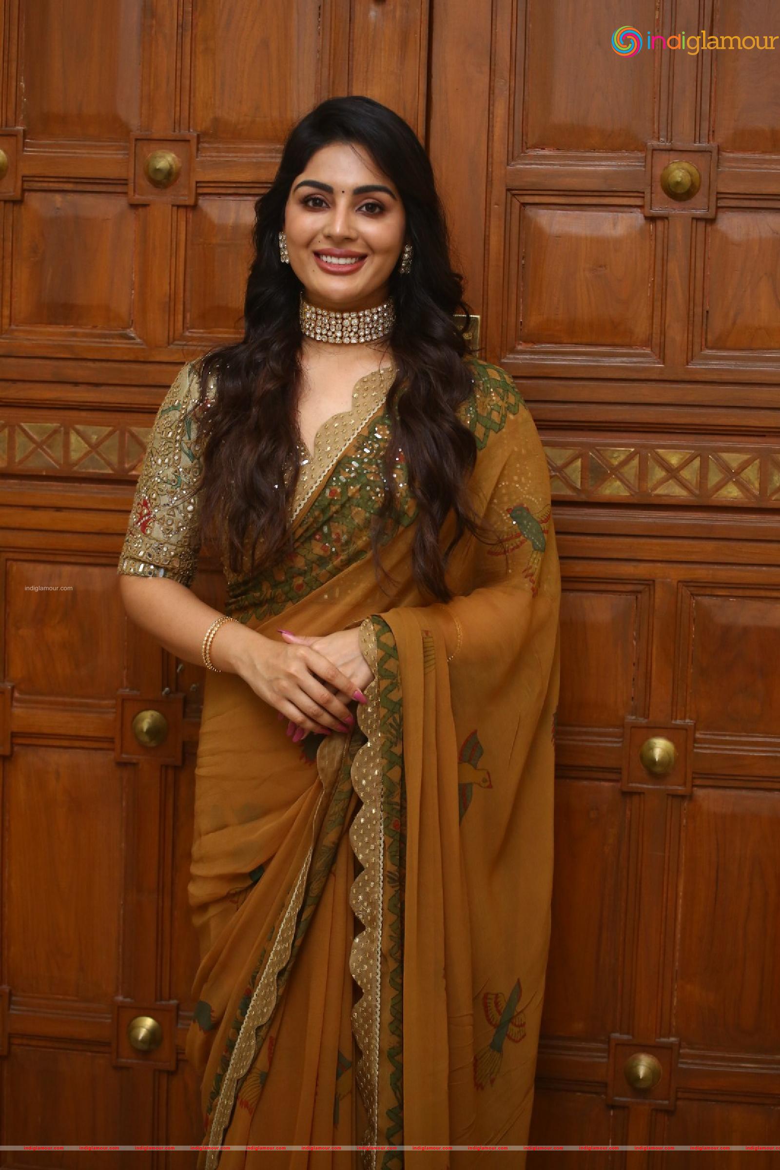 Samyuktha Menon Actress hd photo