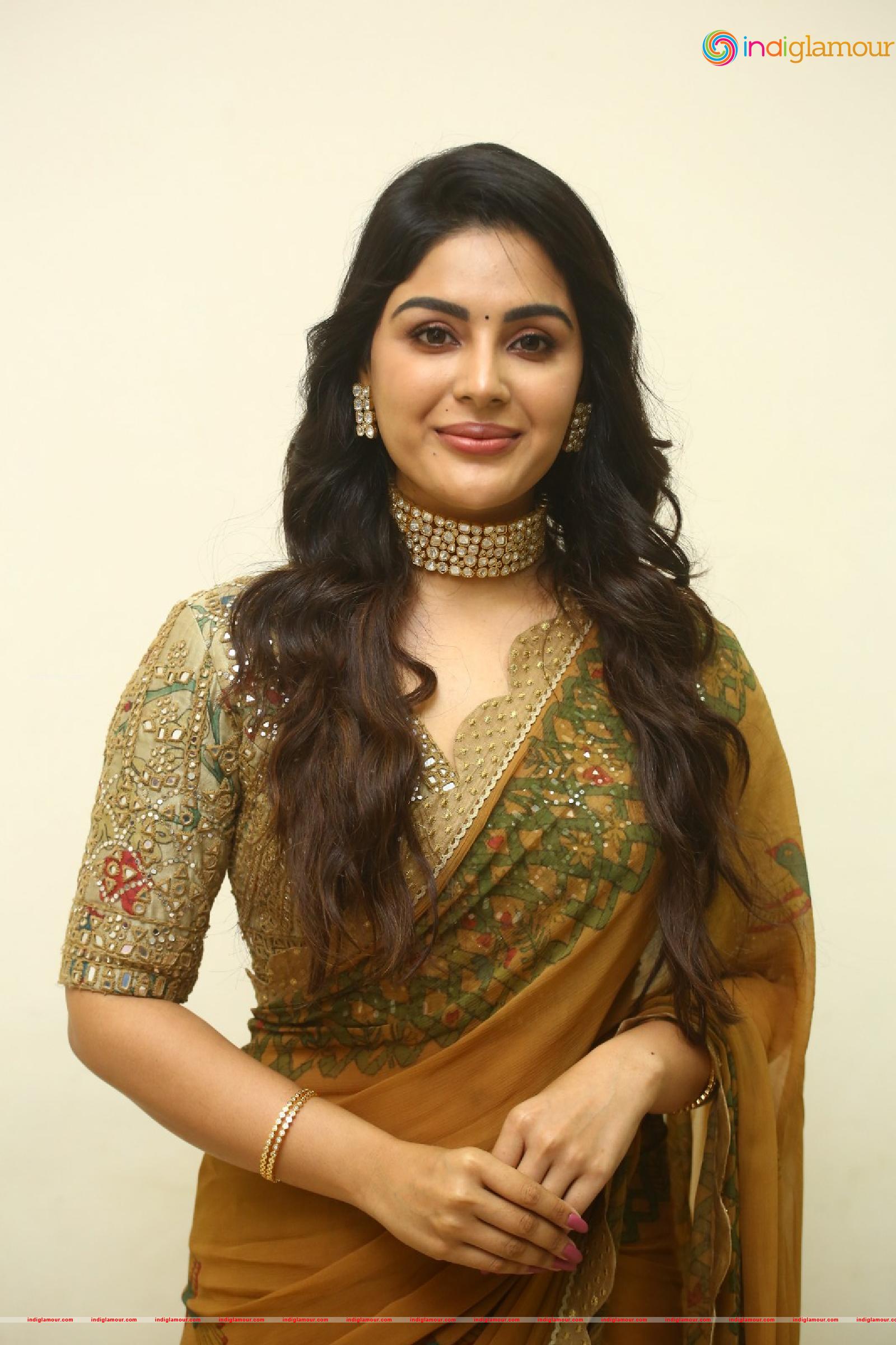 Samyuktha Menon Actress hd photo
