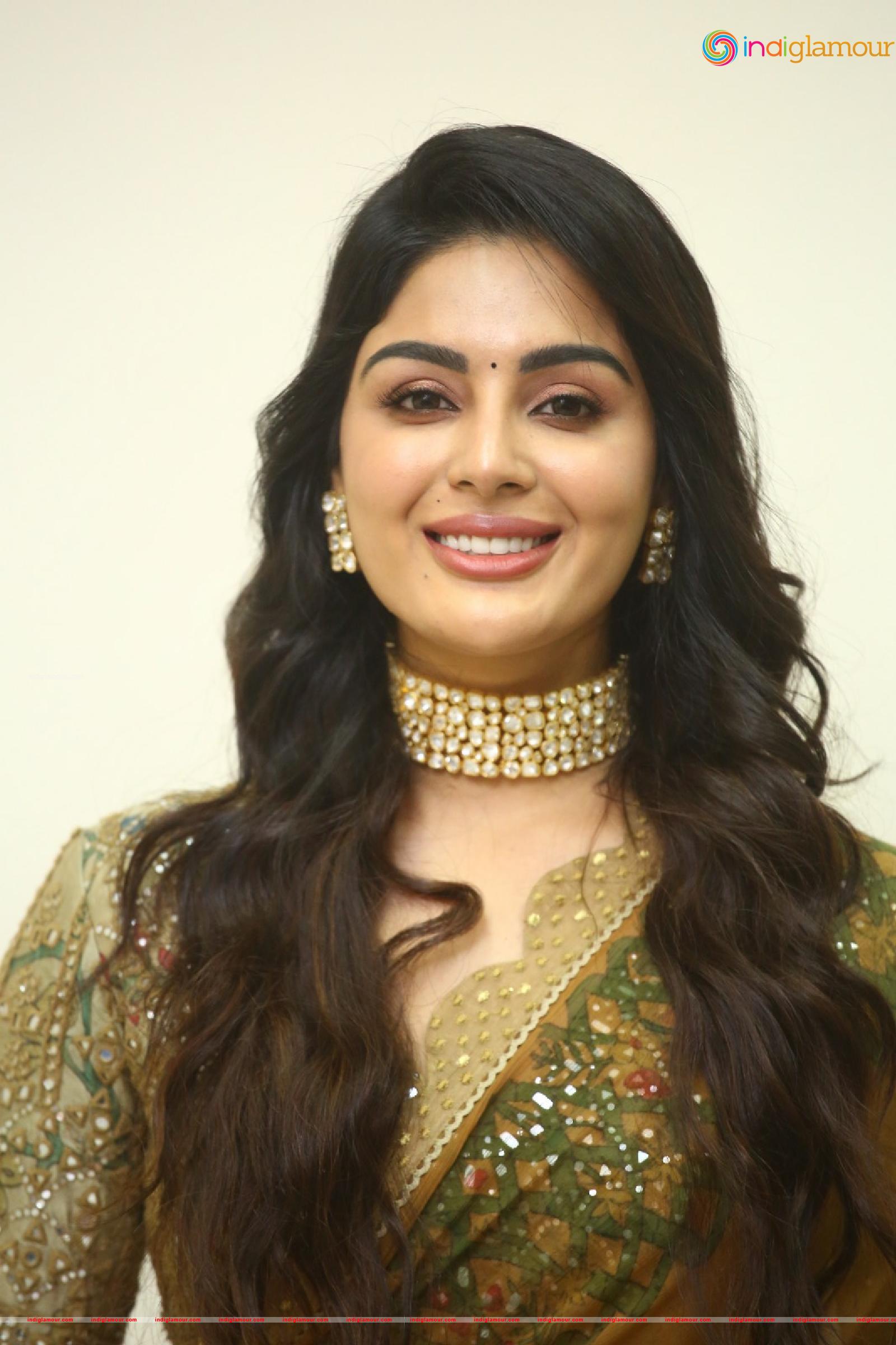 Samyuktha Menon Actress hd photo