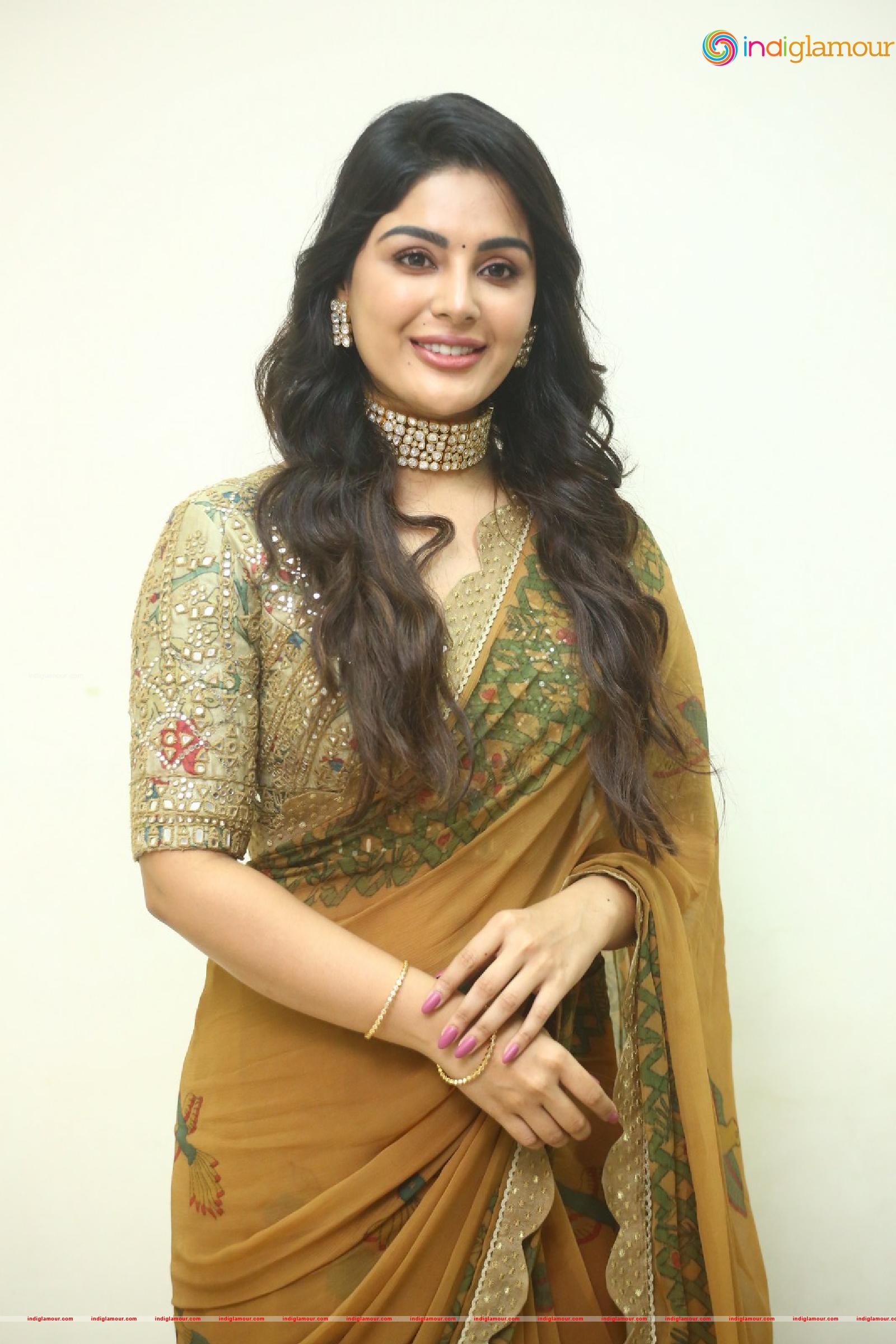 Samyuktha Menon Actress hd photo