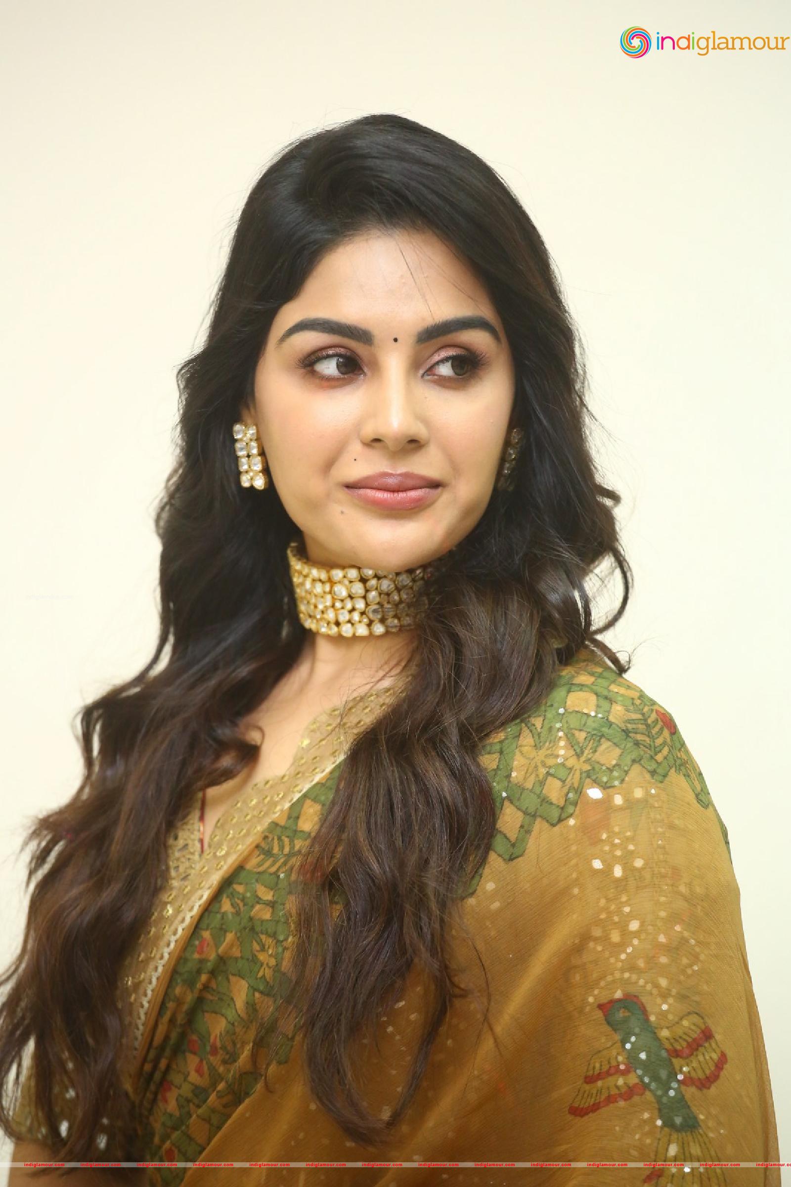 Samyuktha Menon Actress hd photo