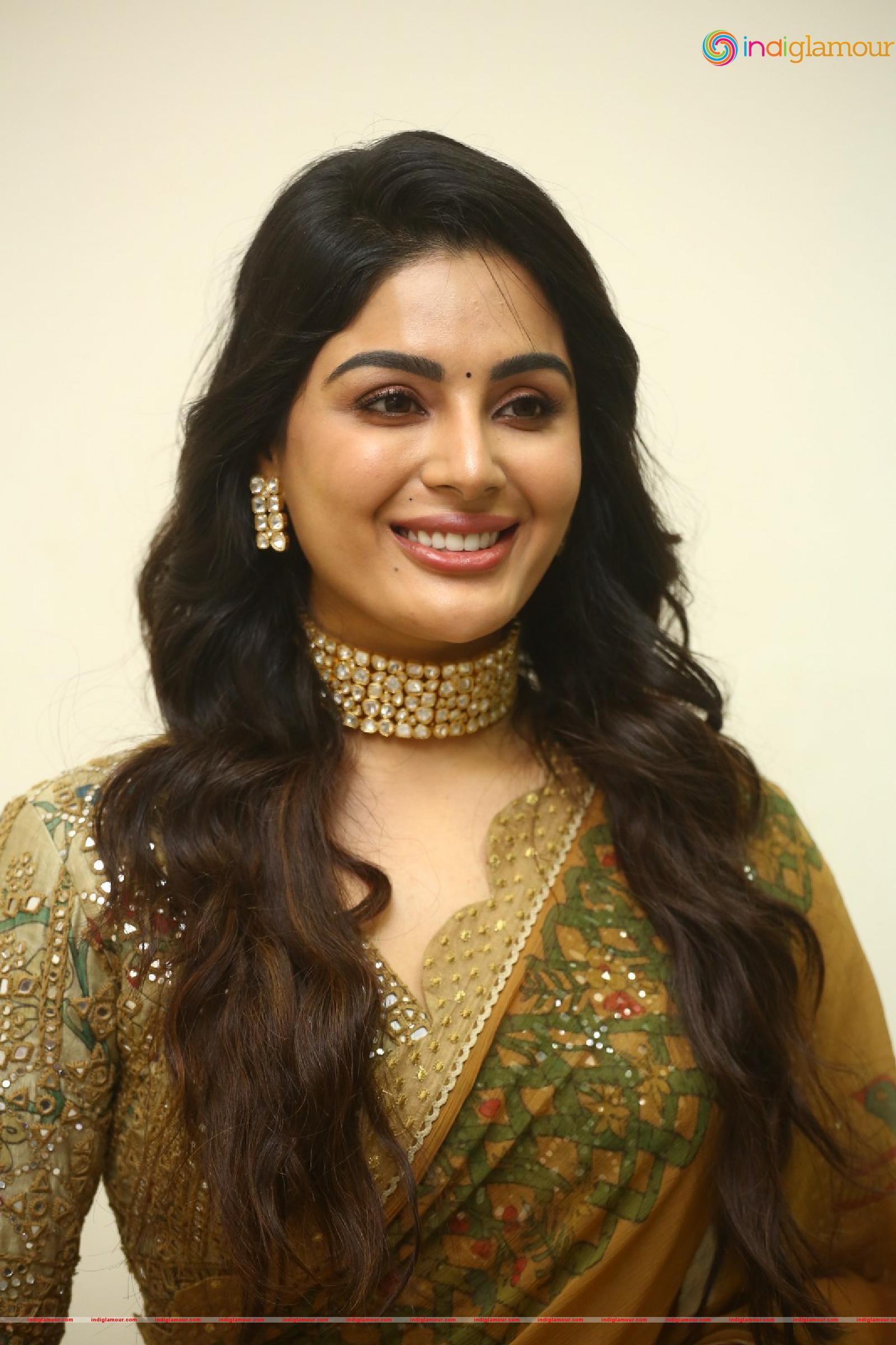Samyuktha Menon Actress hd photo