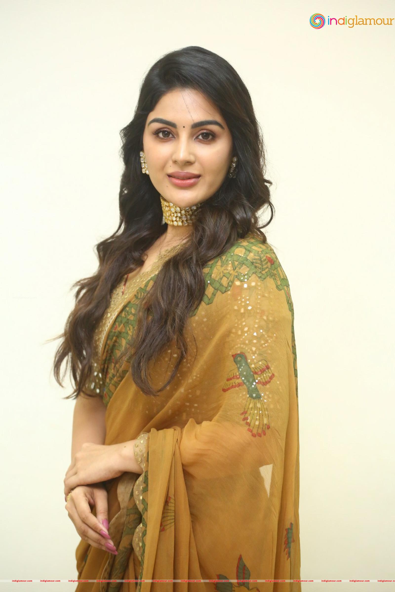 Samyuktha Menon Actress hd photo