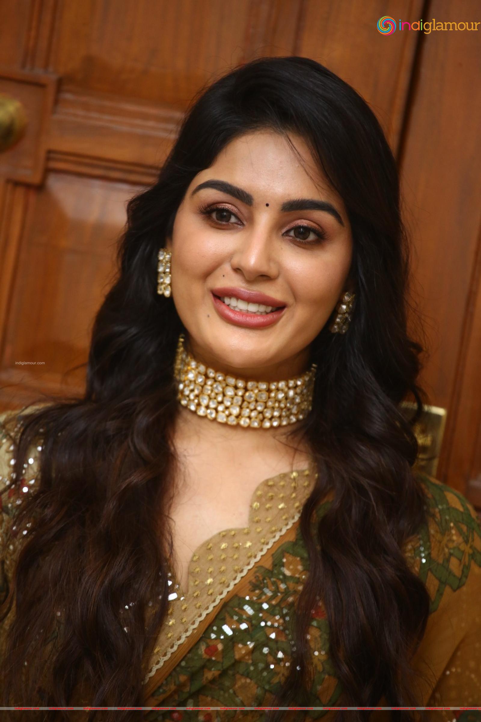 Samyuktha Menon Actress hd photo