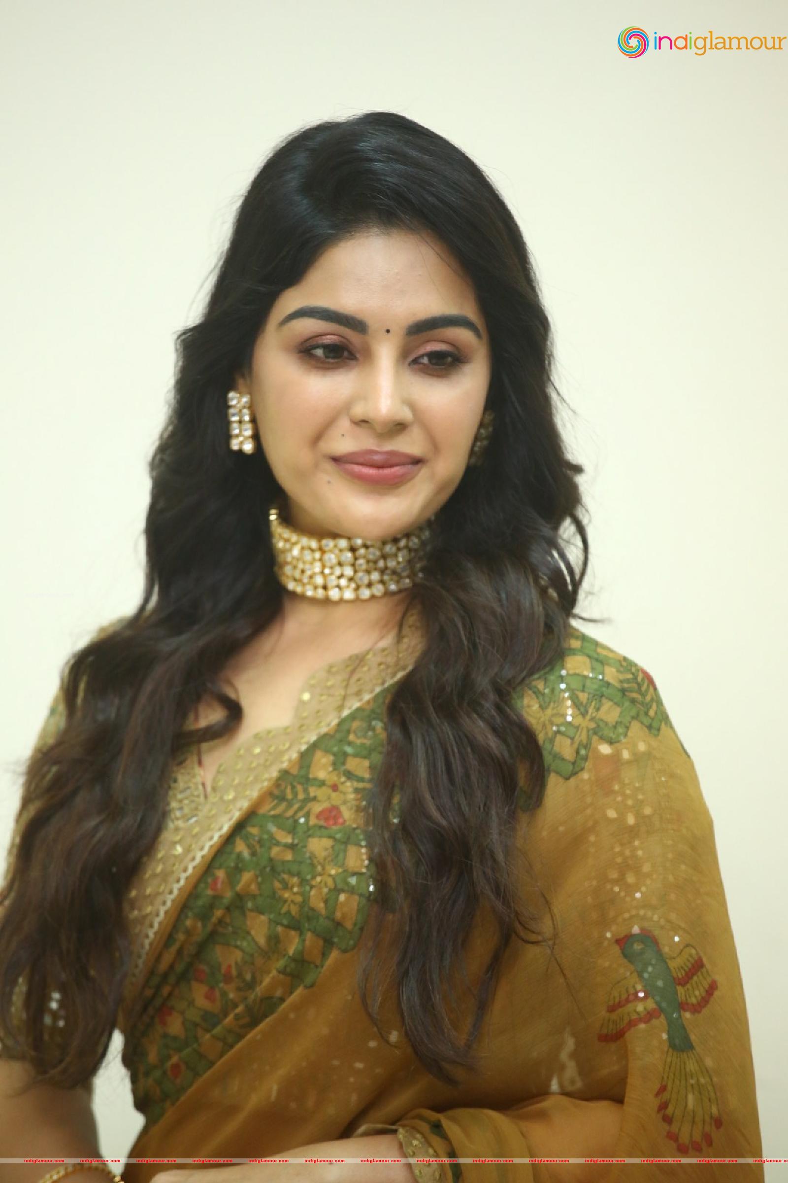 Samyuktha Menon Actress hd photo