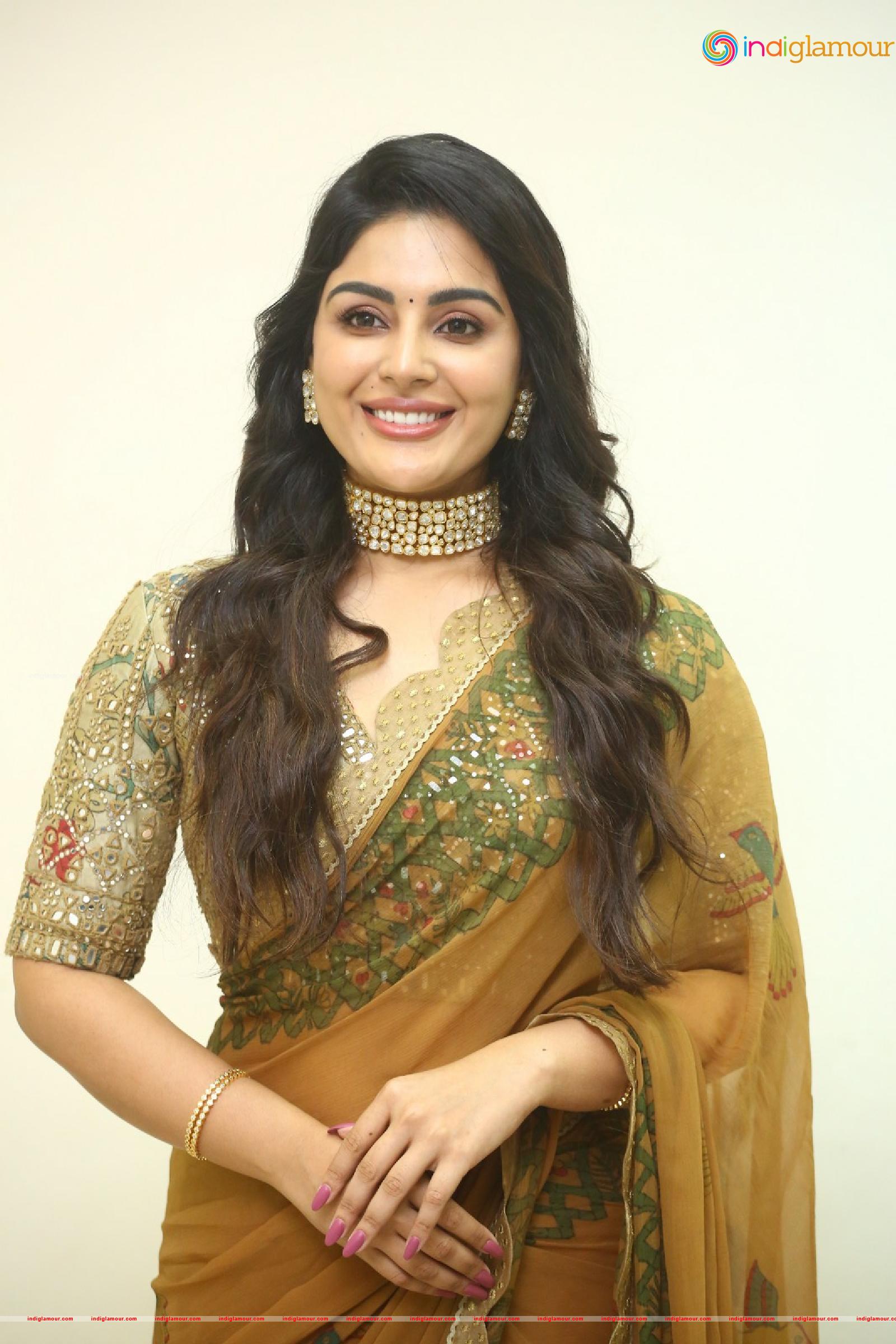 Samyuktha Menon Actress hd photo