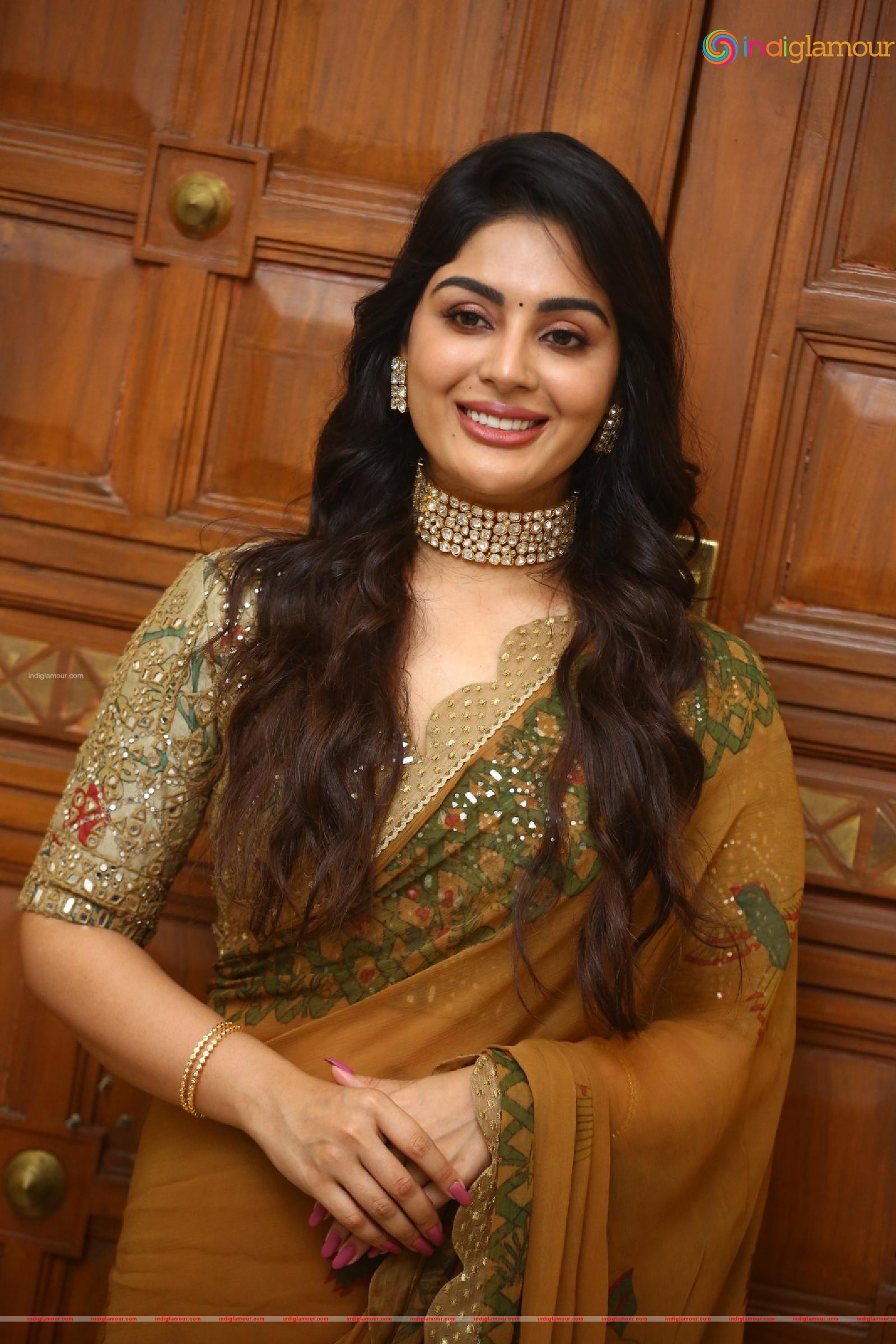 Samyuktha Menon Actress hd photo