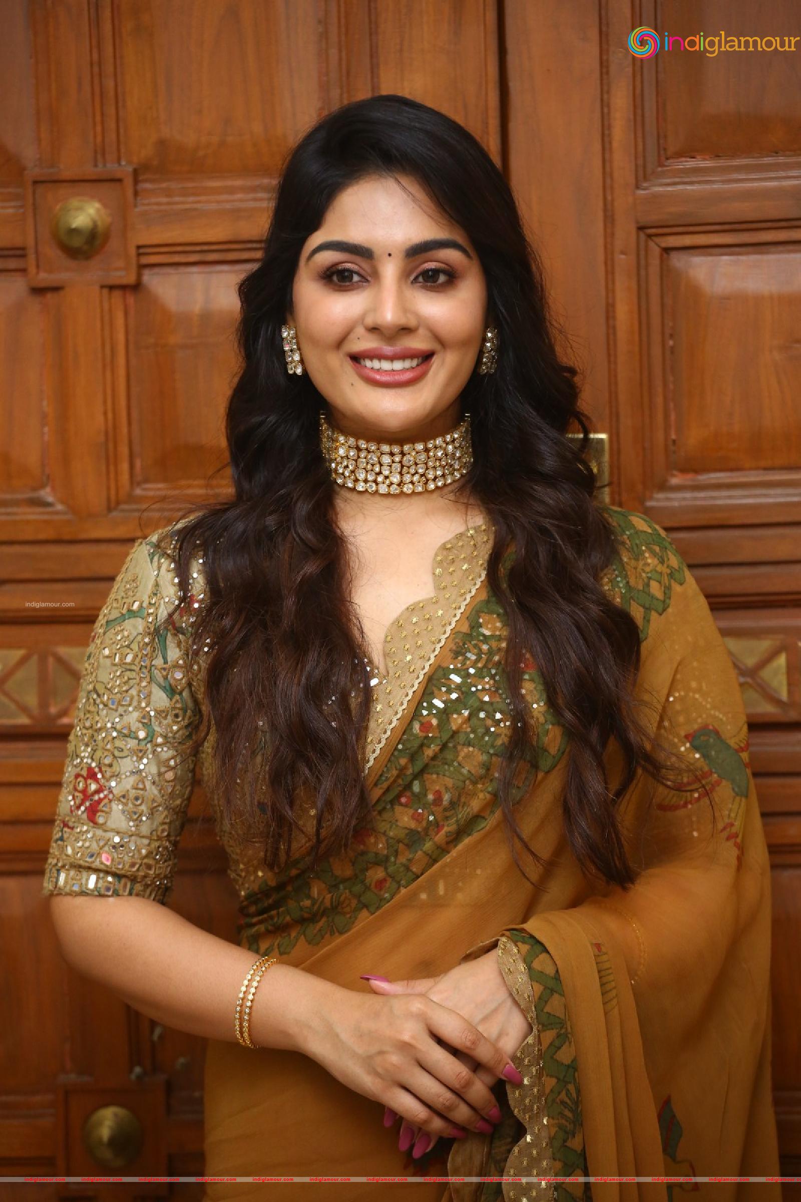 Samyuktha Menon Actress hd photo