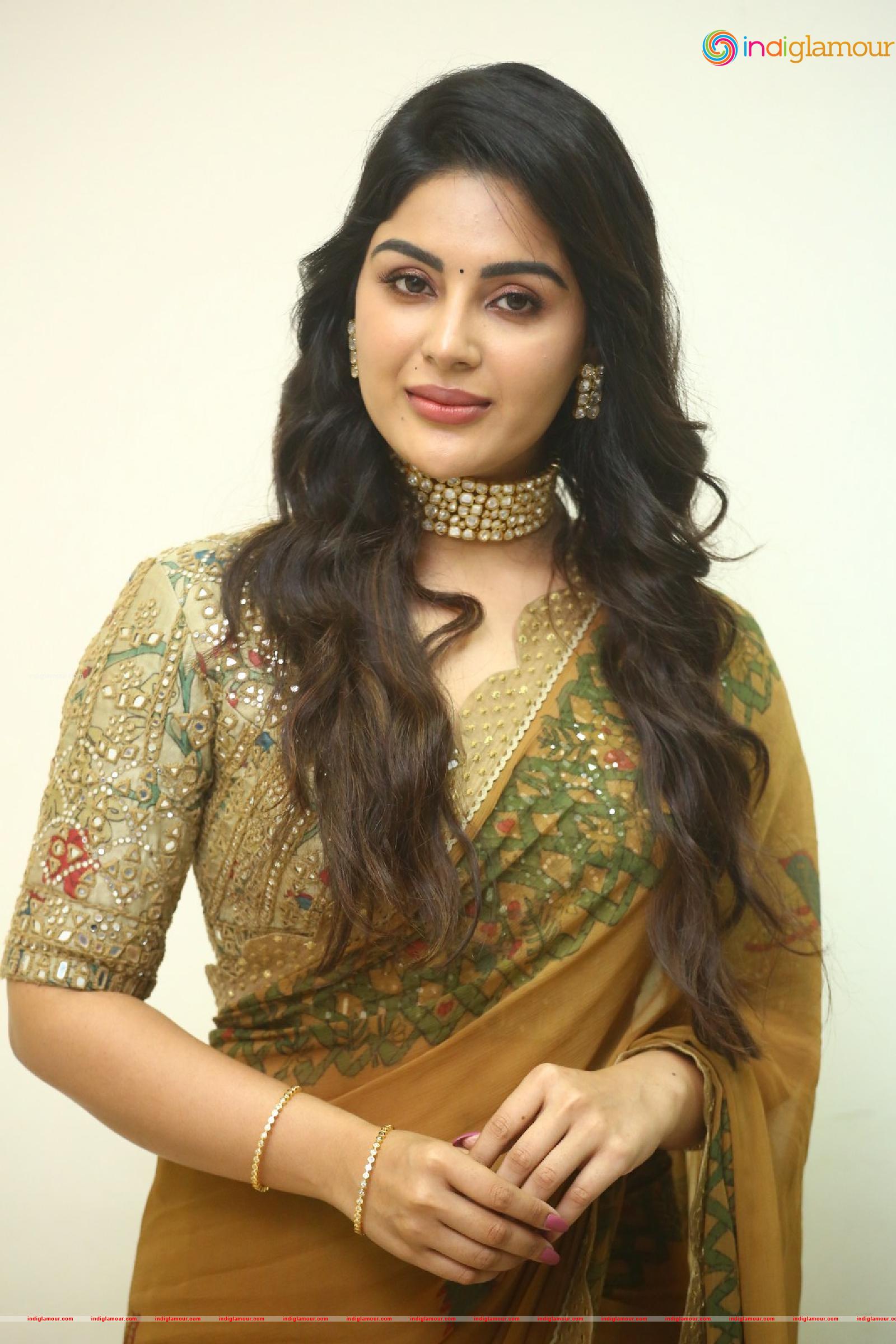 Samyuktha Menon Actress hd photo