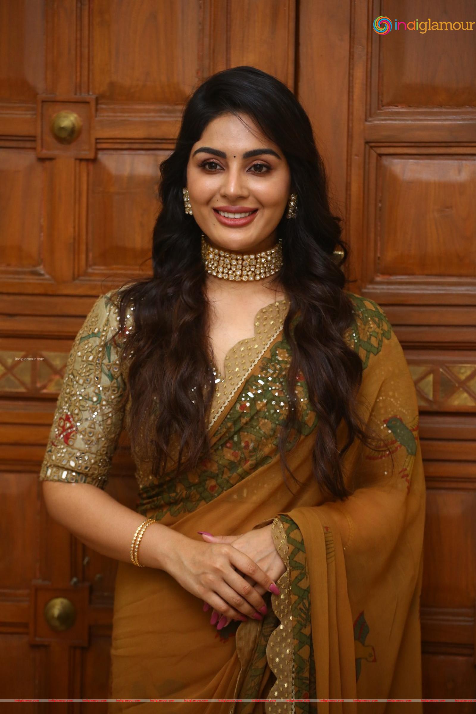 Samyuktha Menon Actress hd photo