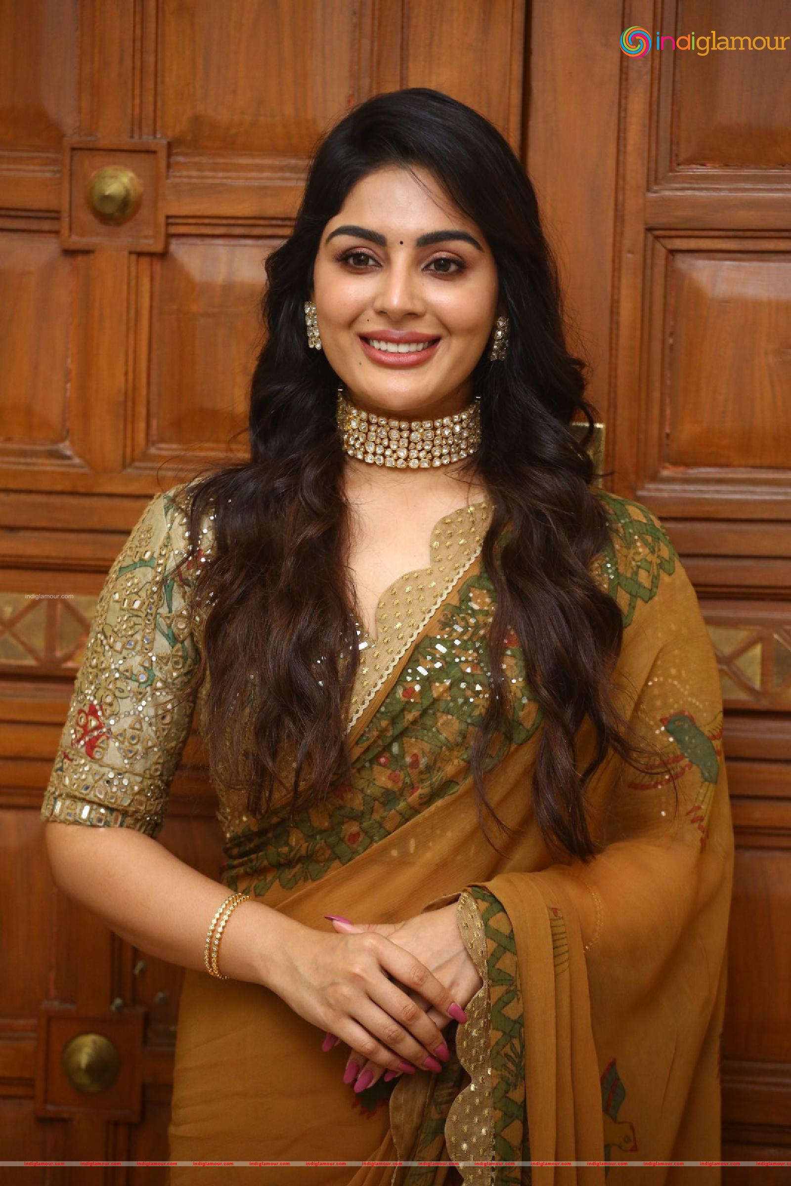 Samyuktha Menon Actress hd photo