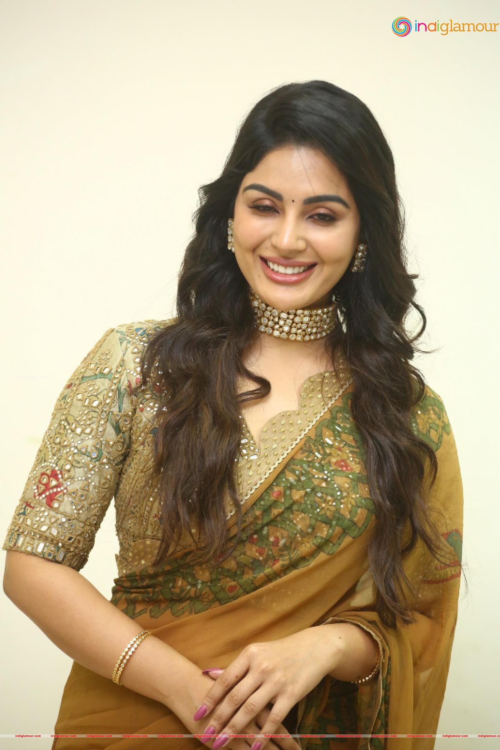 Samyuktha Menon Actress hd photo