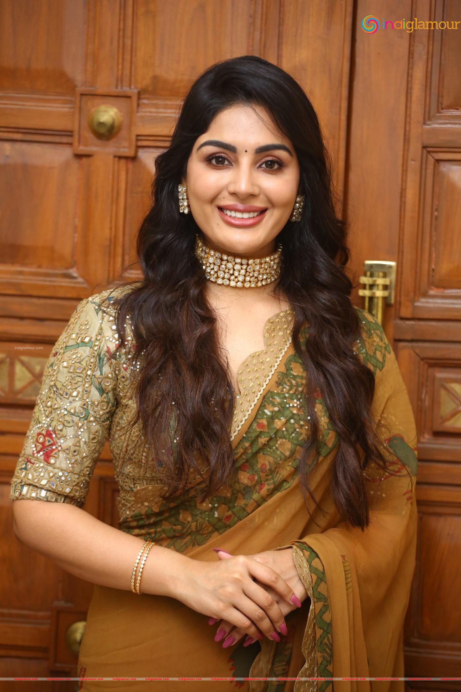 Samyuktha Menon Actress hd photo