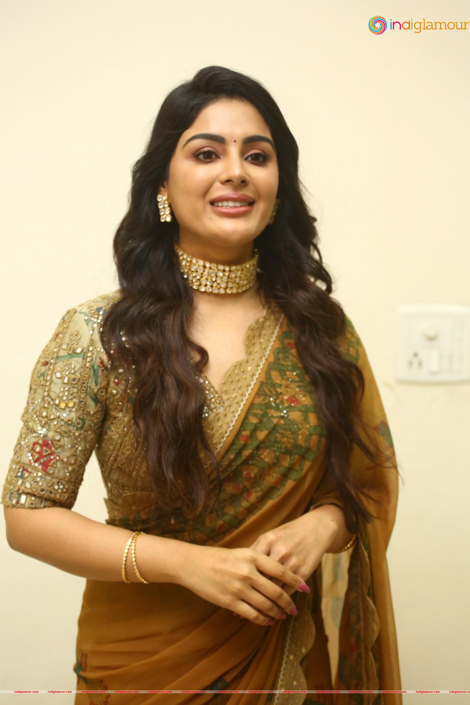 Samyuktha Menon Actress hd photo