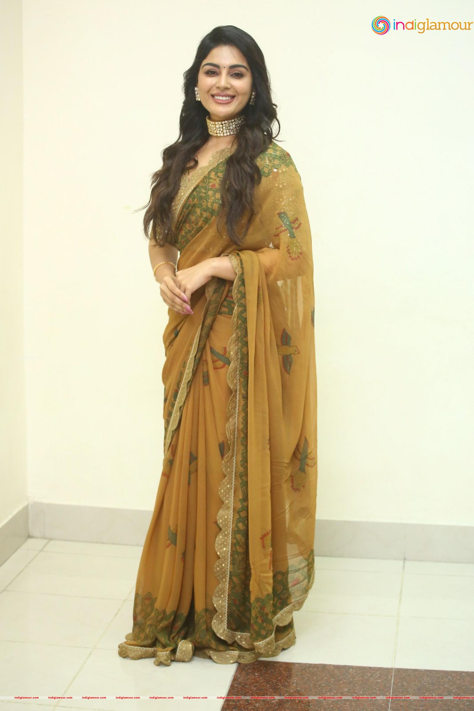 Samyuktha Menon Actress hd photo