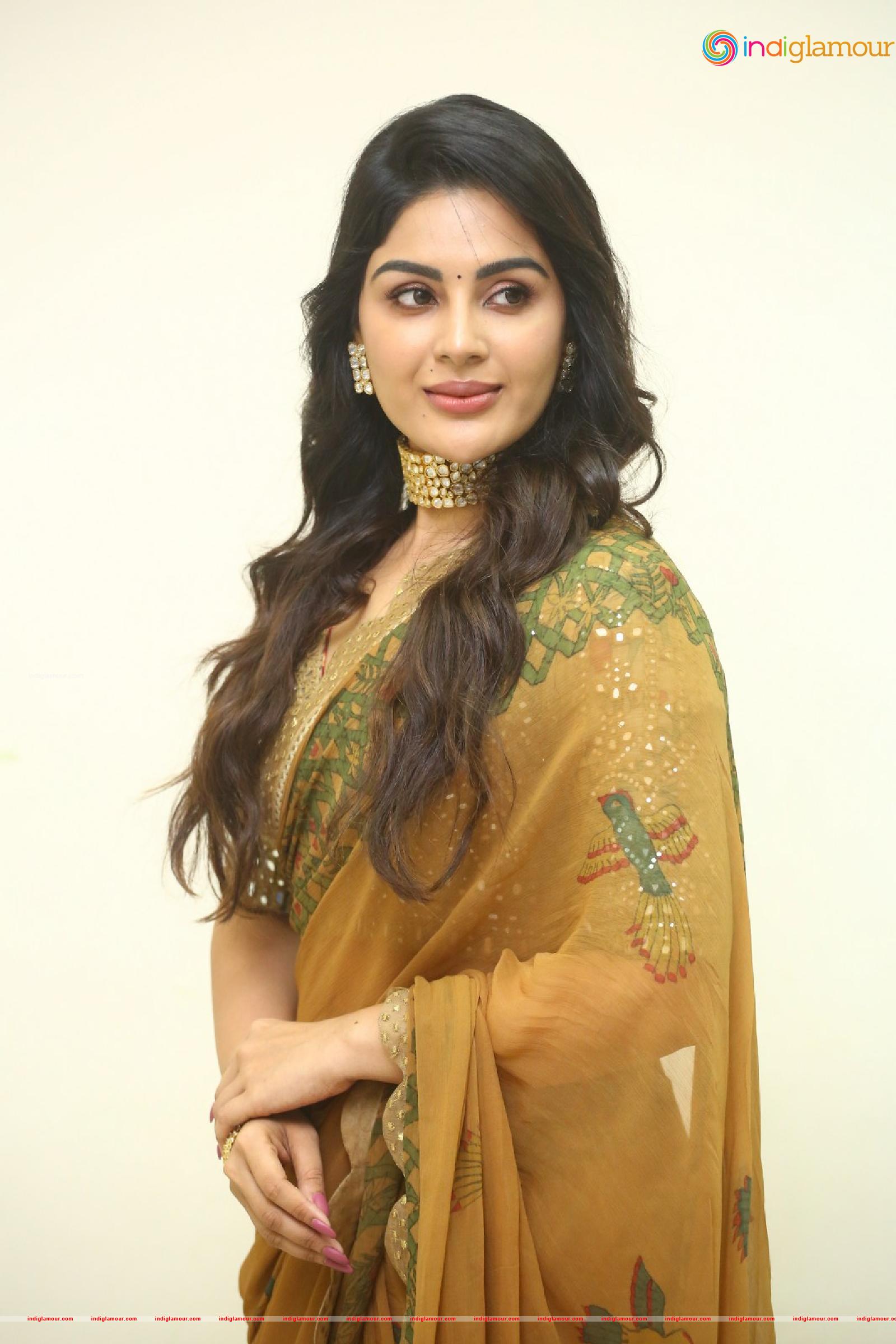 Samyuktha Menon Actress hd photo