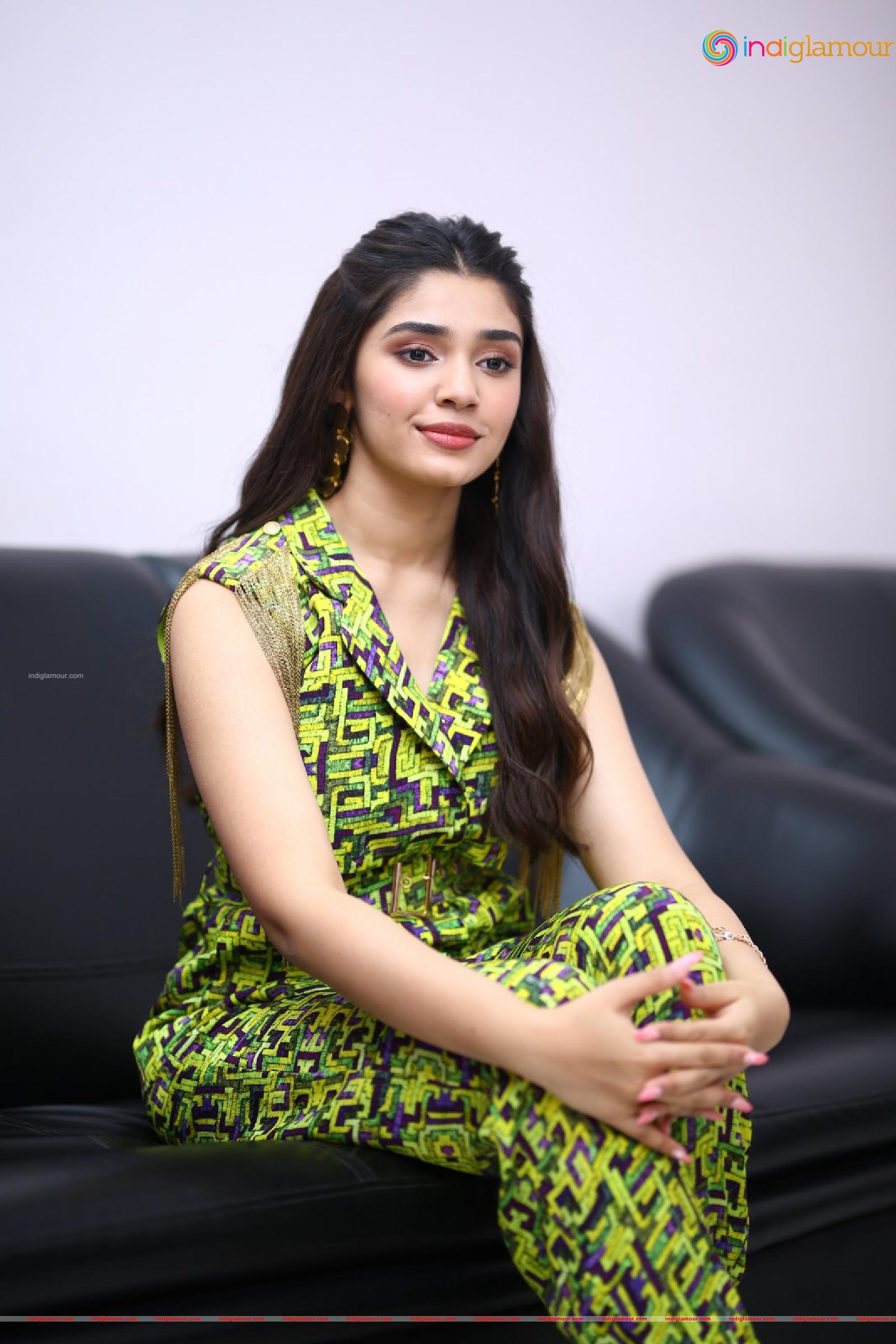 Krithi Shetty Actress hd photo