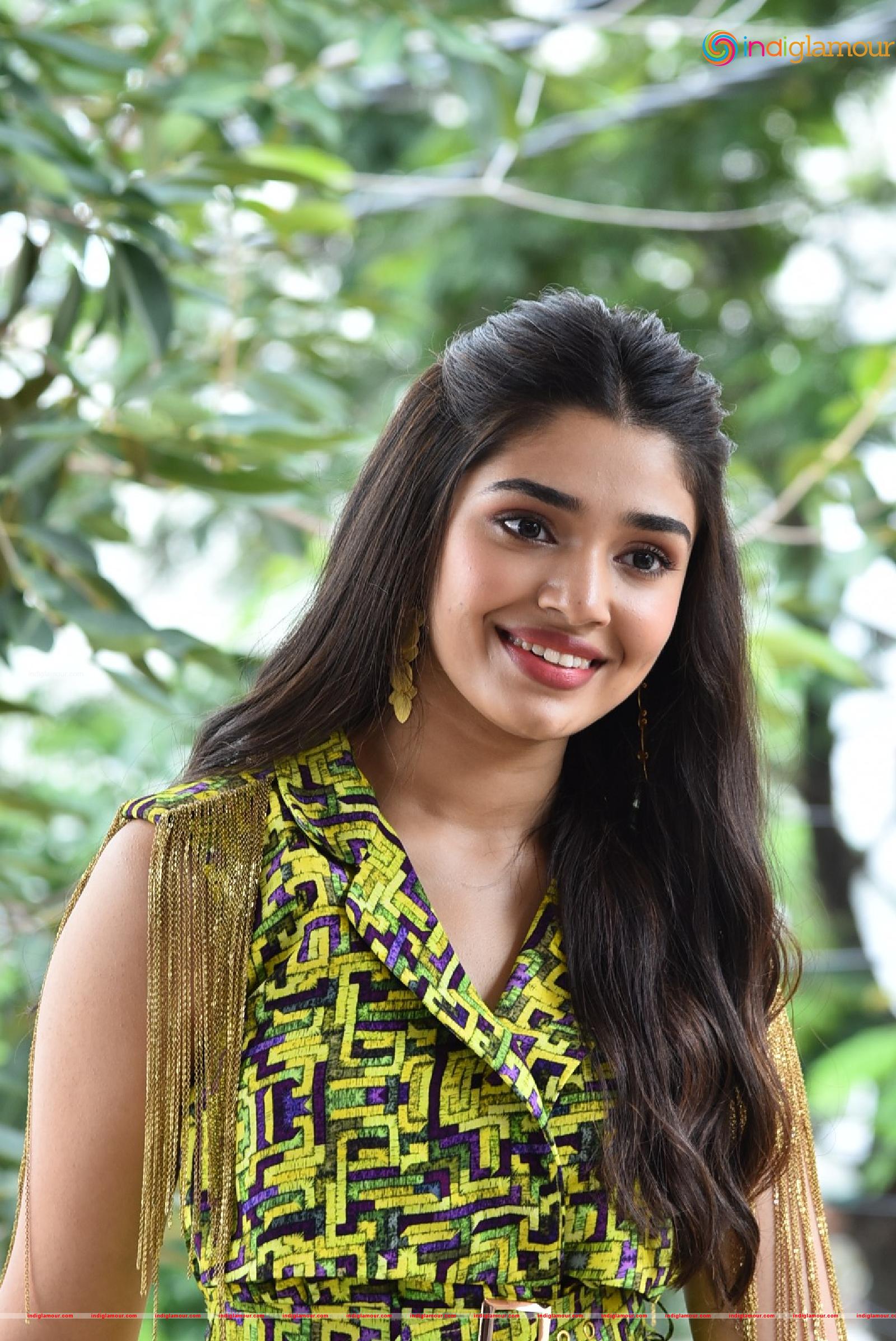 Krithi Shetty Actress hd photo