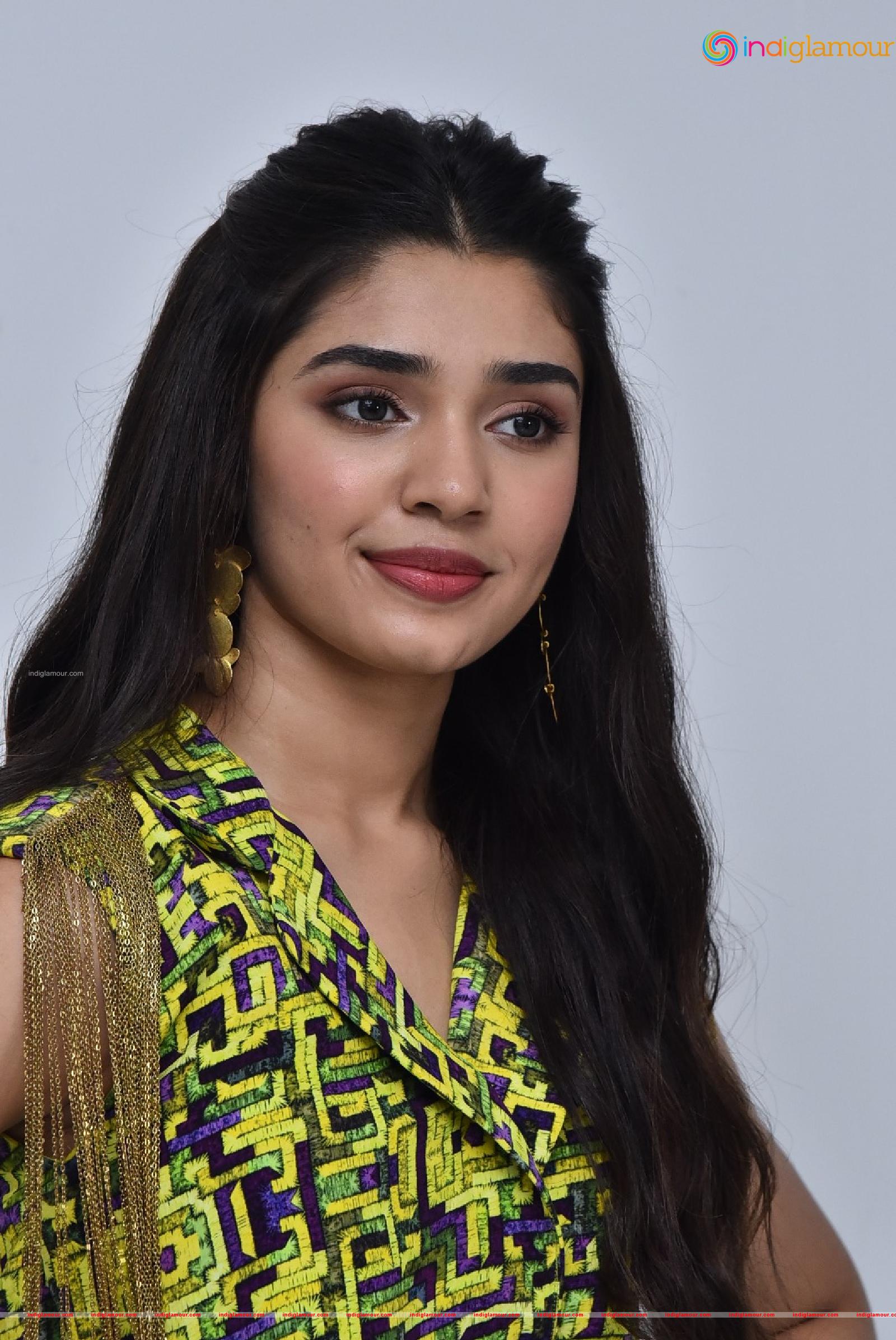 Krithi Shetty Actress hd photo