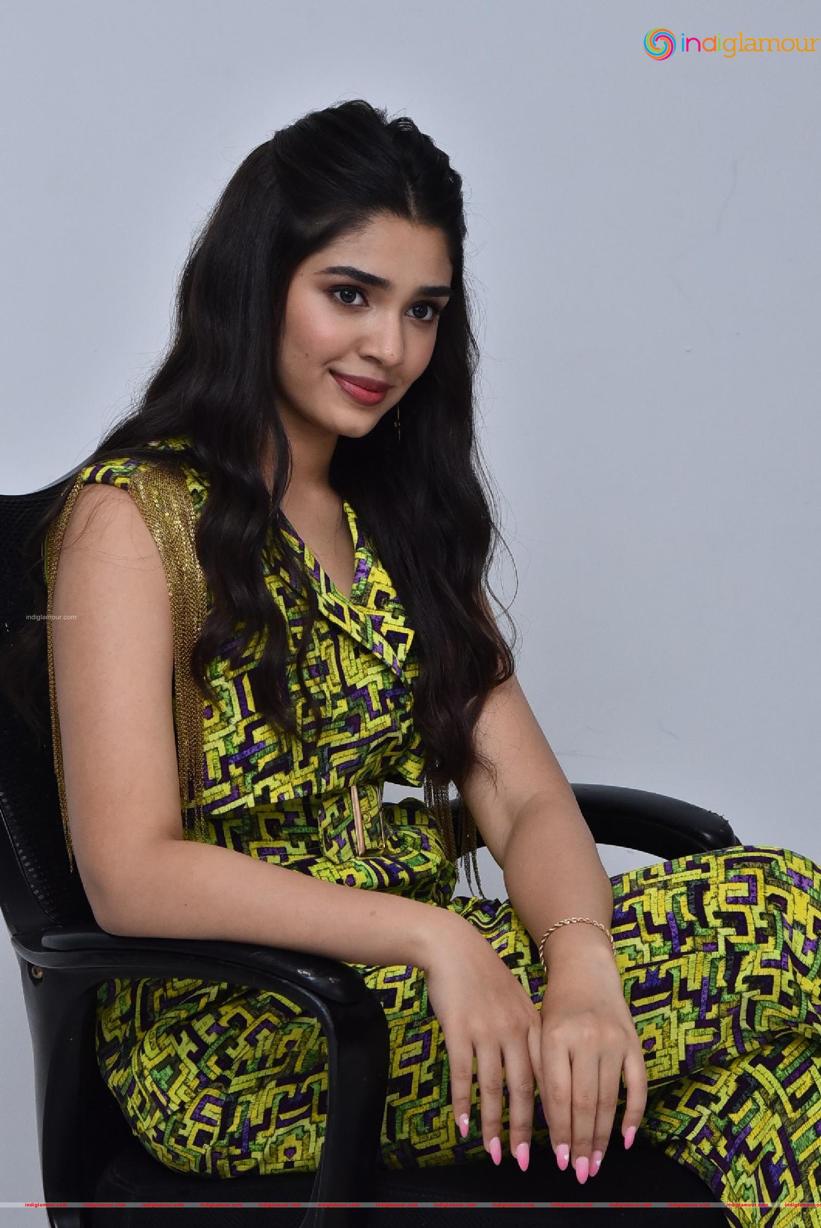 Krithi Shetty Actress hd photo