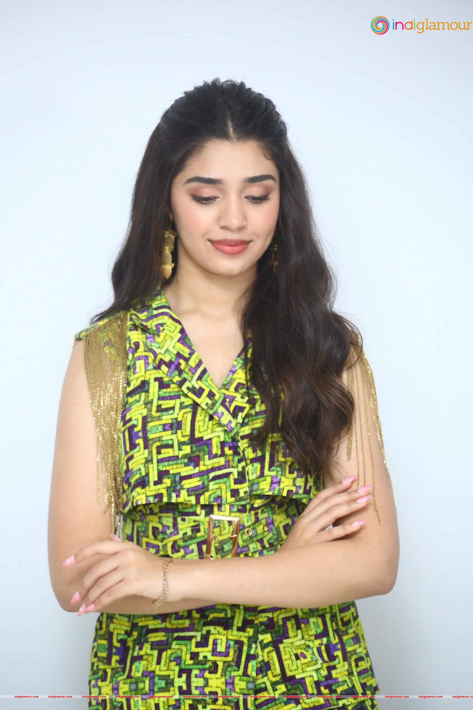 Krithi Shetty Actress hd photo