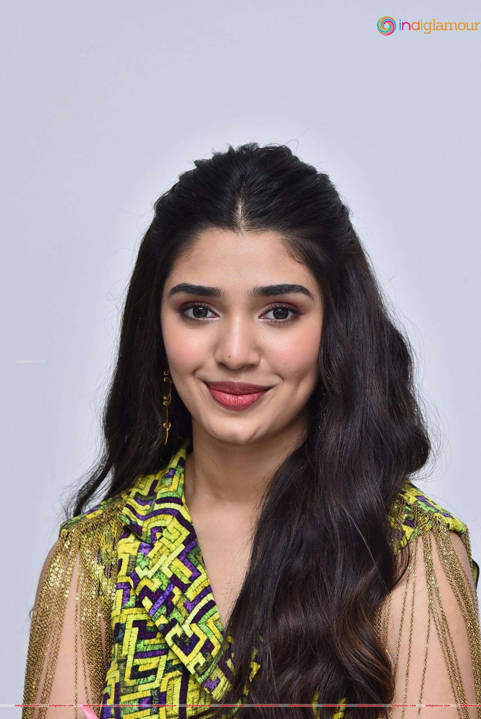 Krithi Shetty Actress hd photo