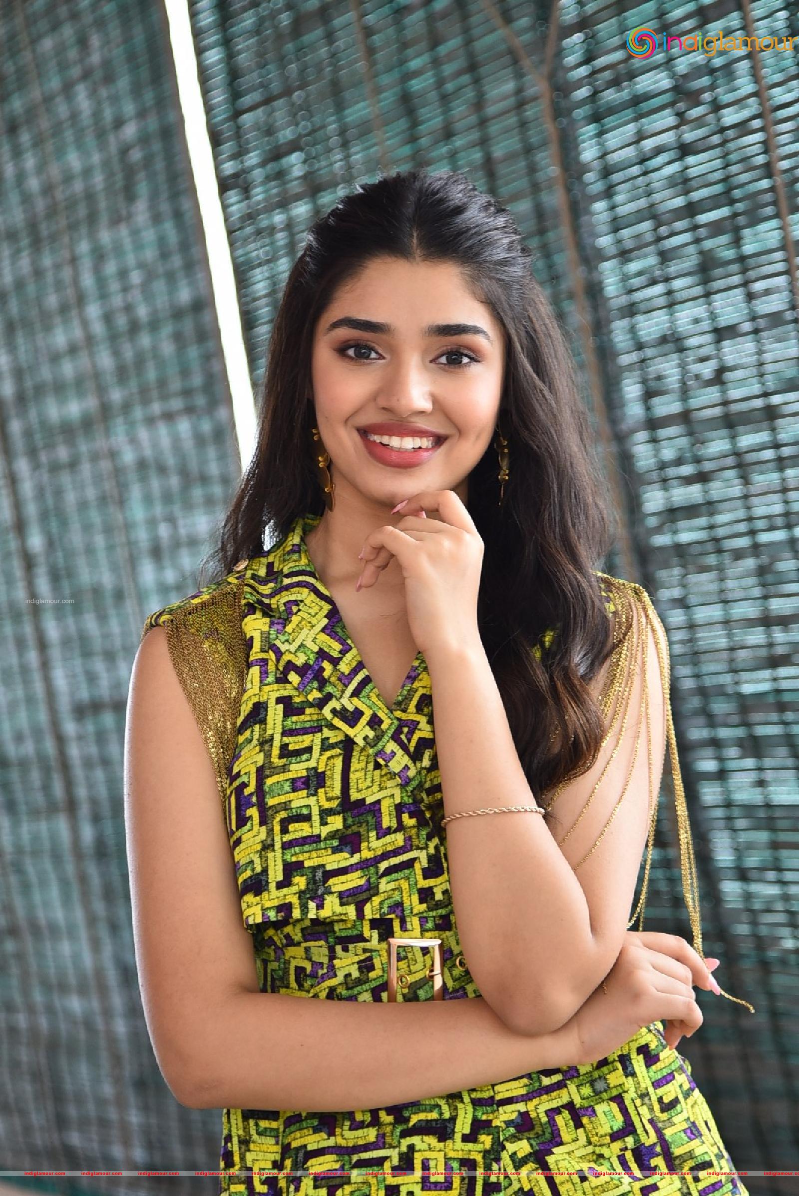 Krithi Shetty Actress hd photo