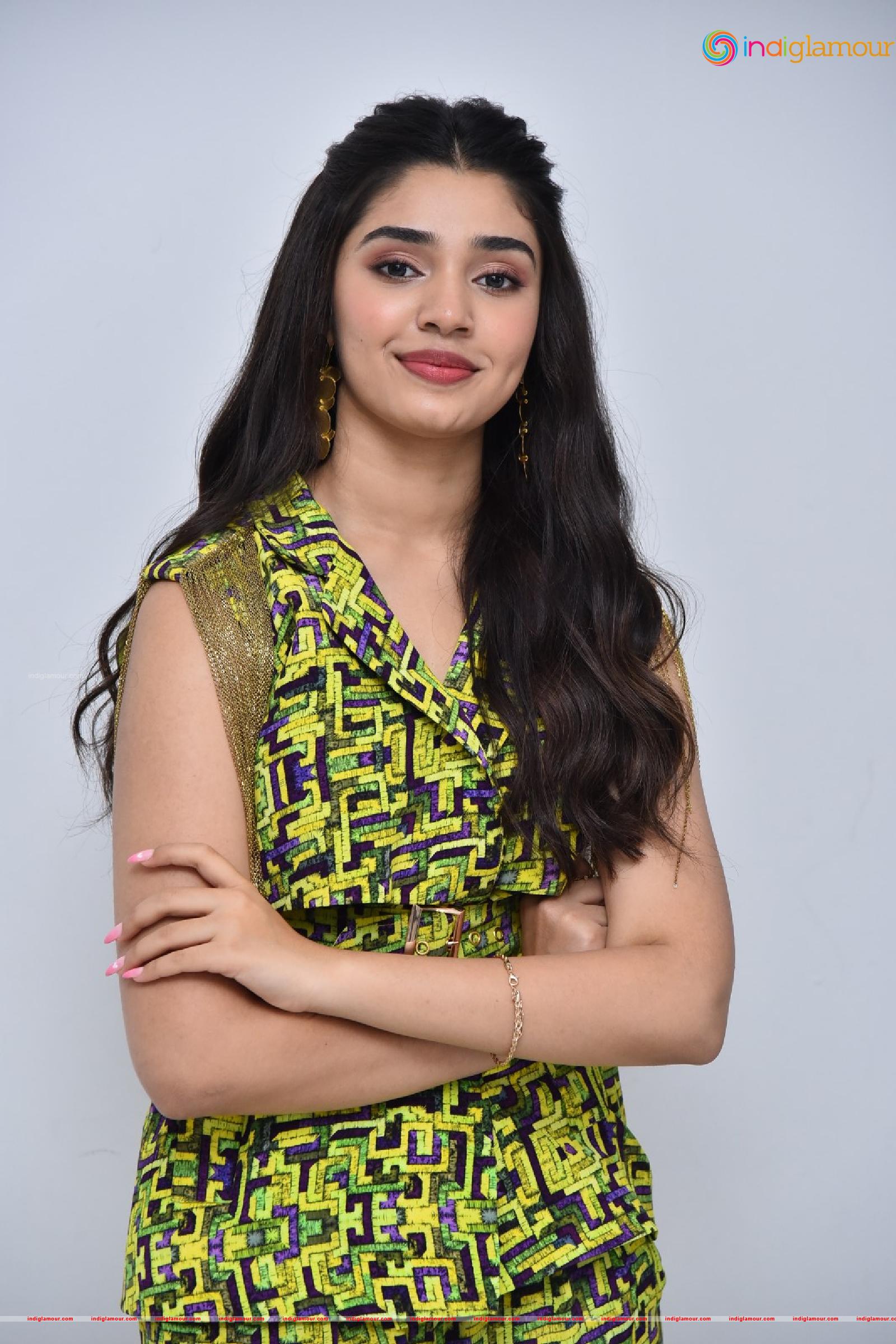 Krithi Shetty Actress hd photo