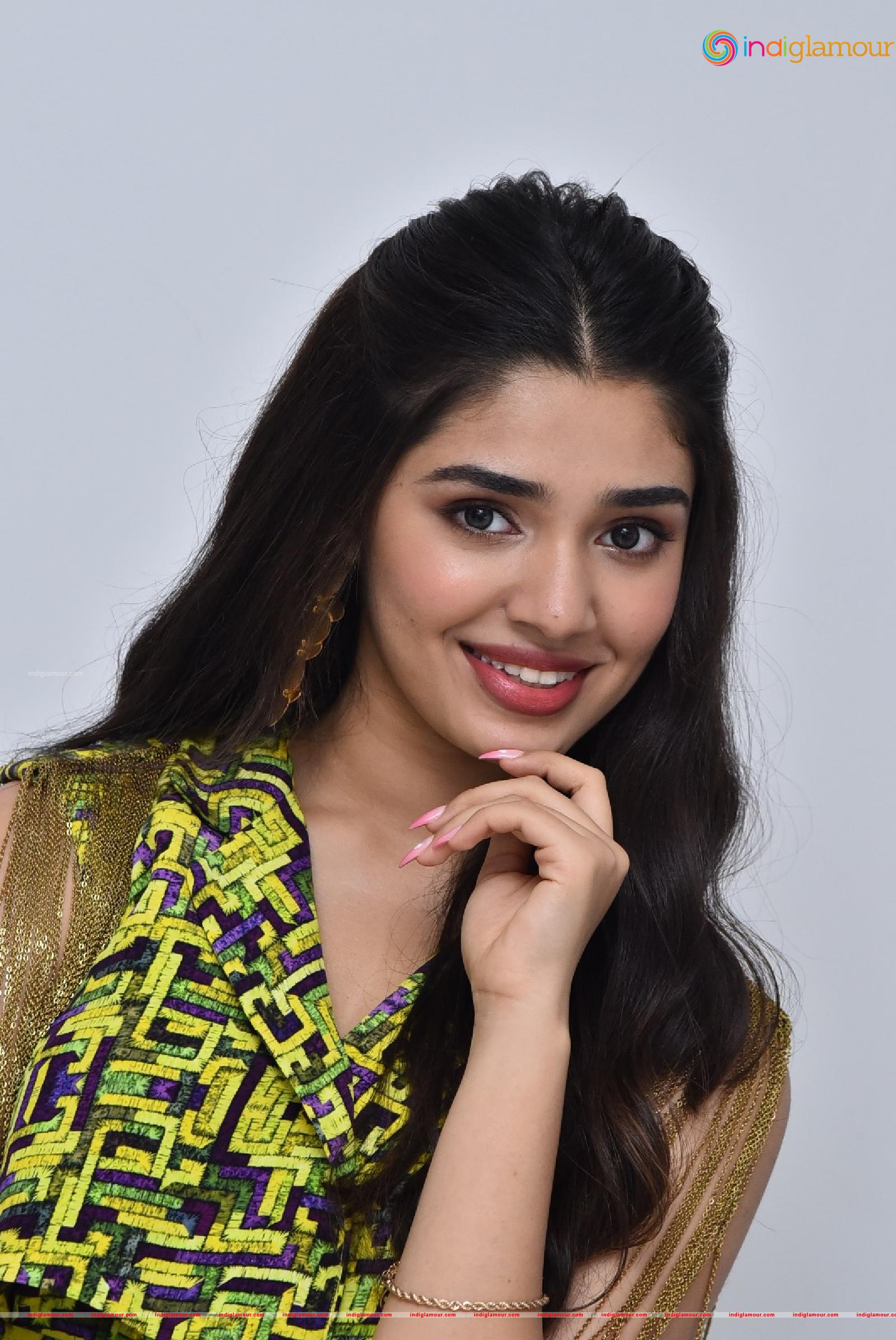 Krithi Shetty Actress hd photo