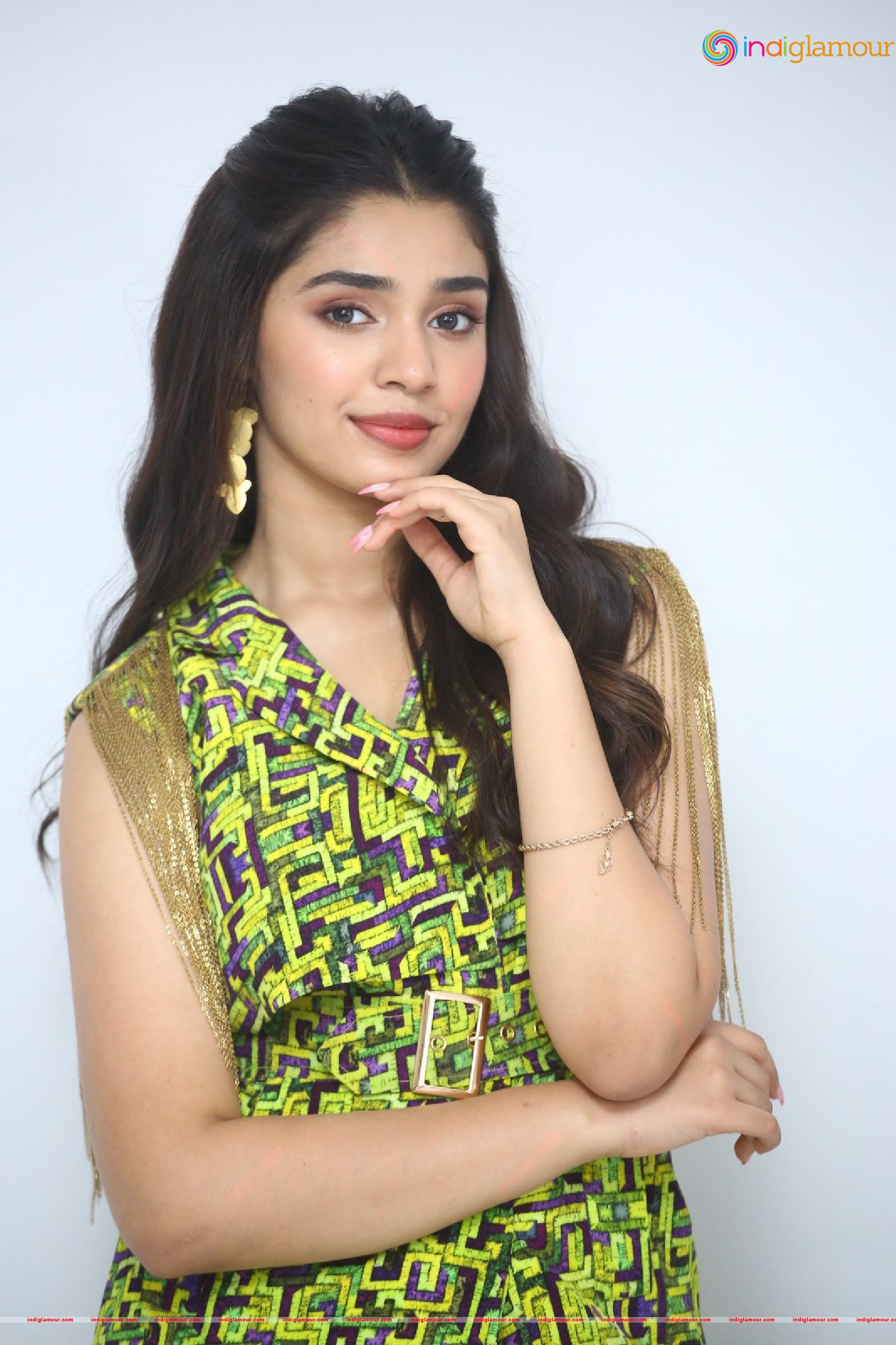 Krithi Shetty Actress hd photo