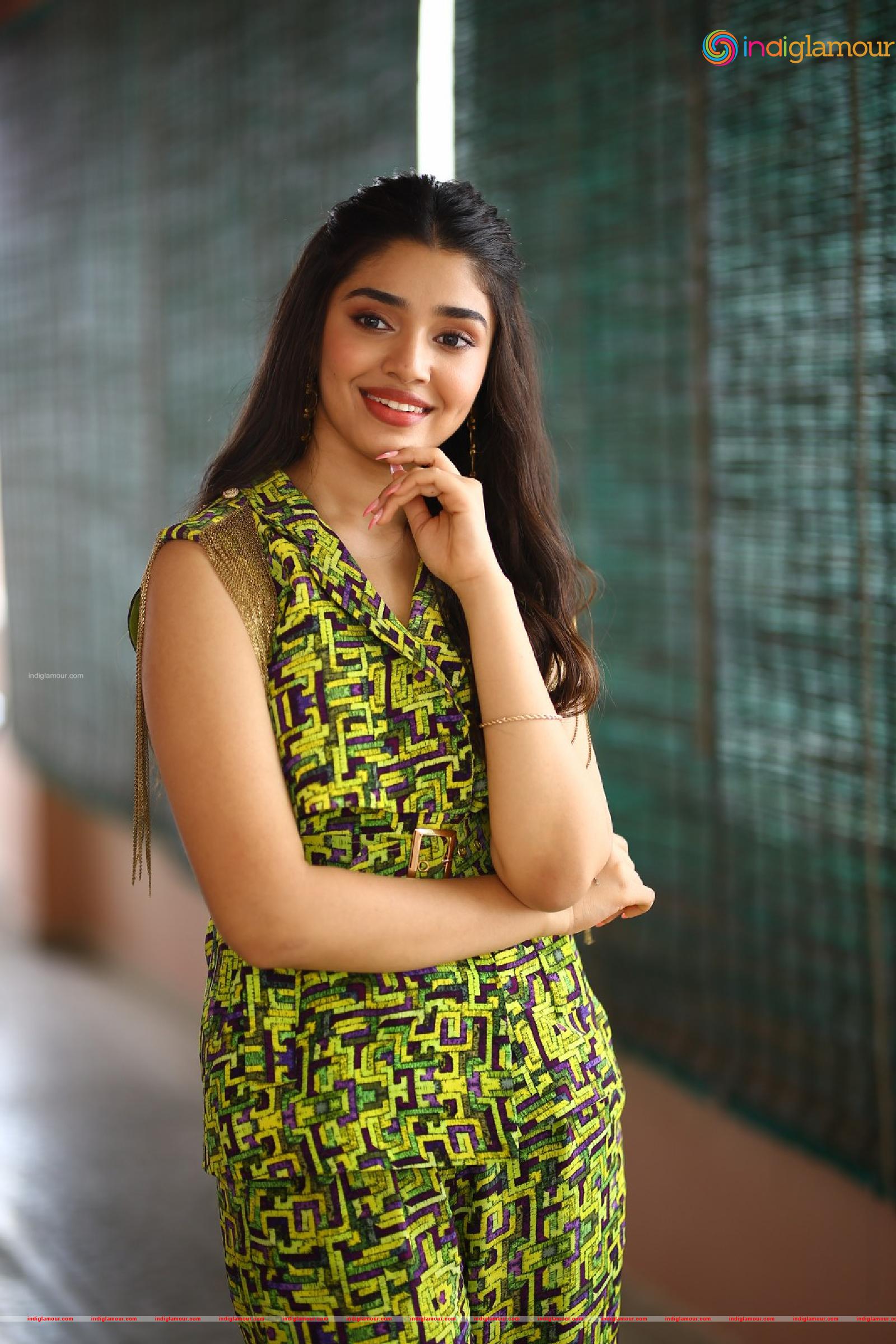 Krithi Shetty Actress hd photo