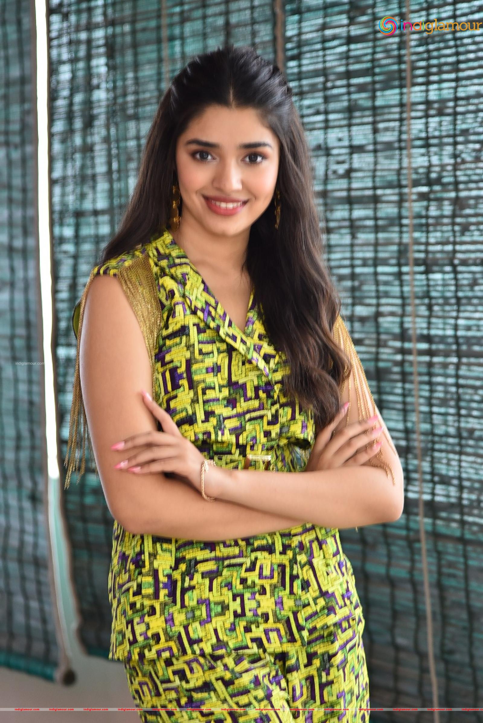 Krithi Shetty Actress hd photo
