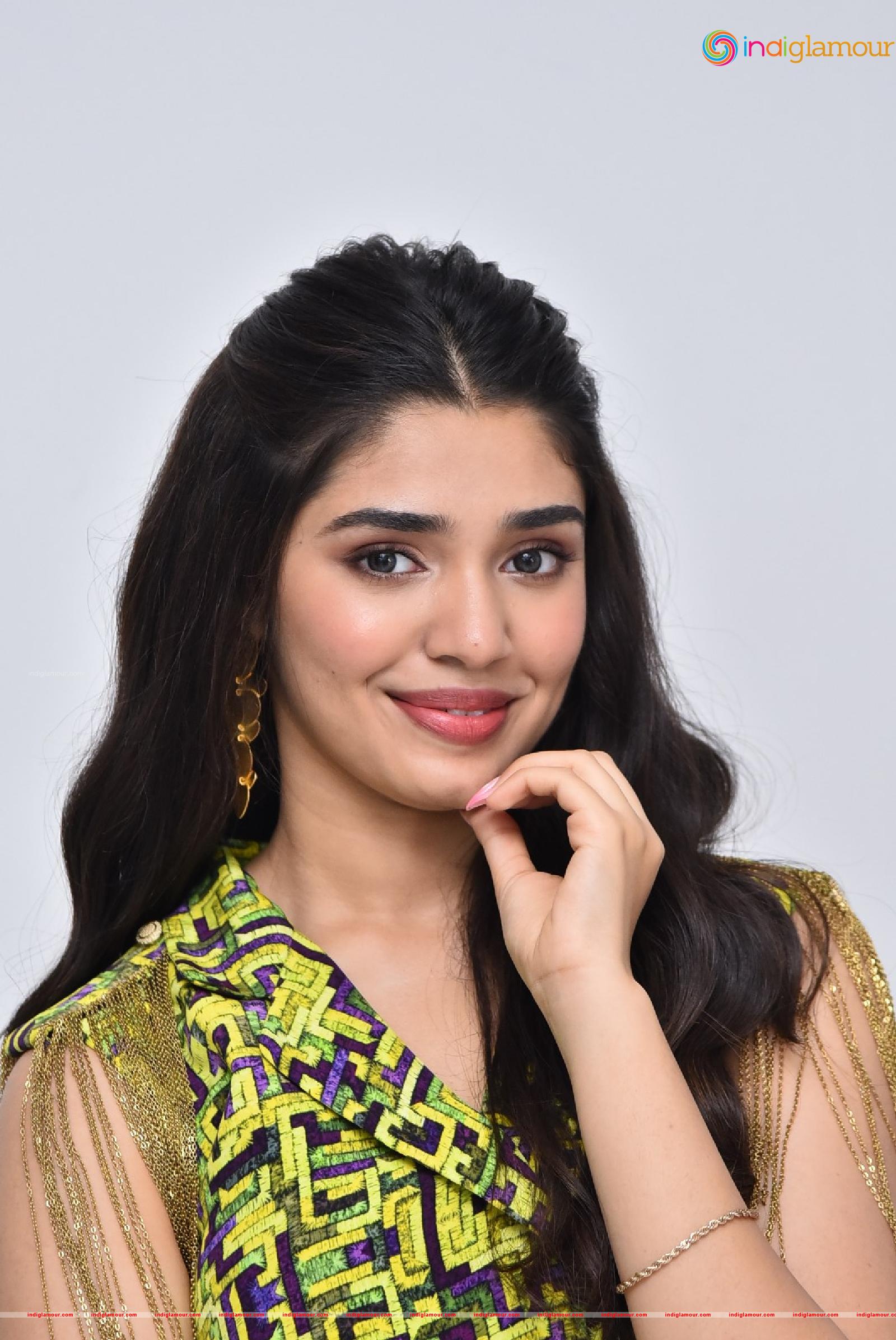 Krithi Shetty Actress hd photo