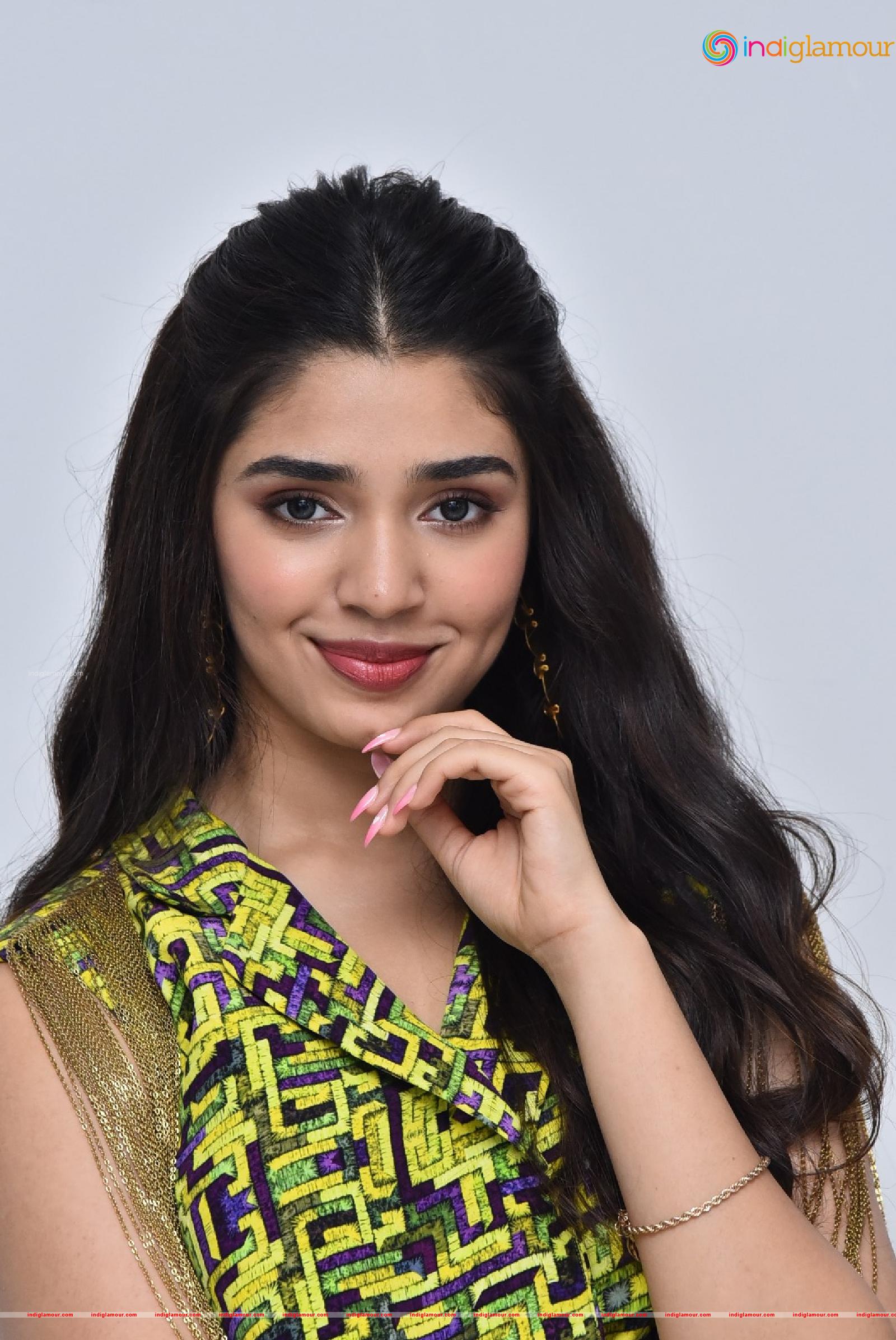 Krithi Shetty Actress hd photo
