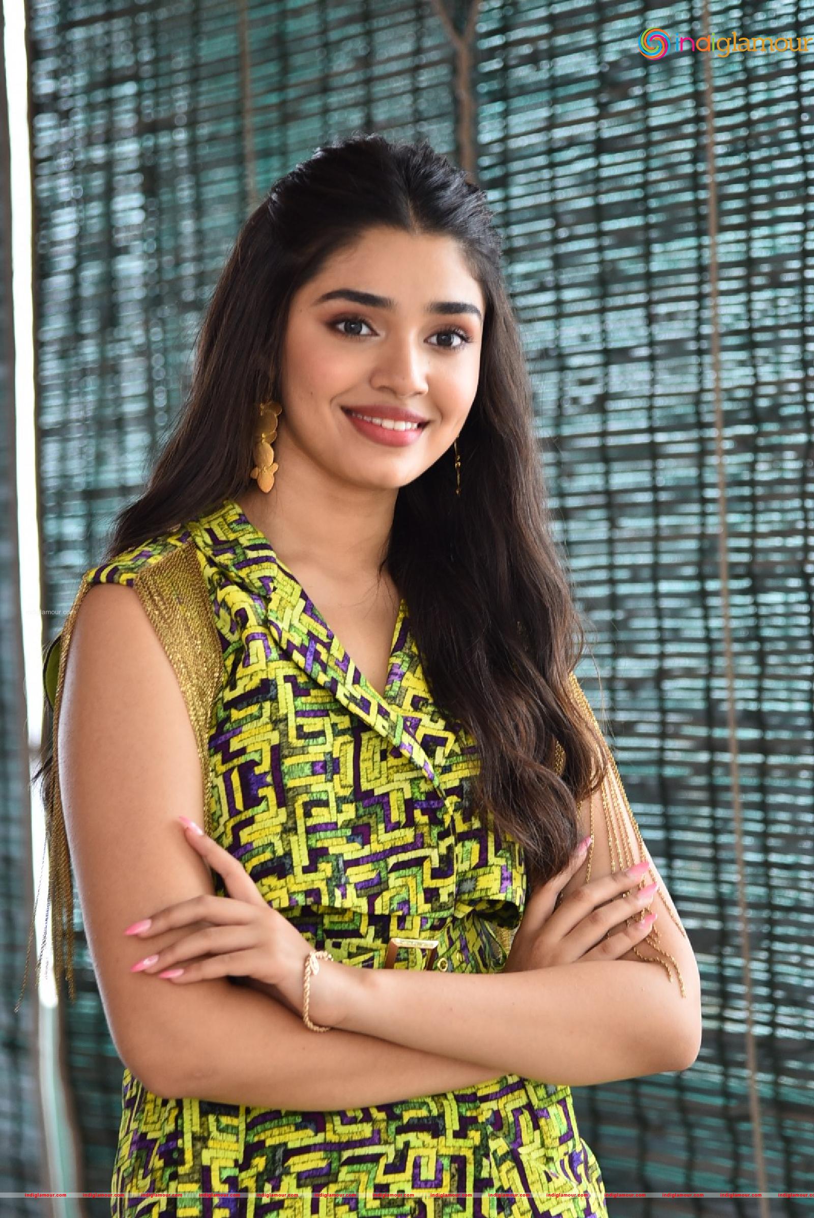Krithi Shetty Actress hd photo