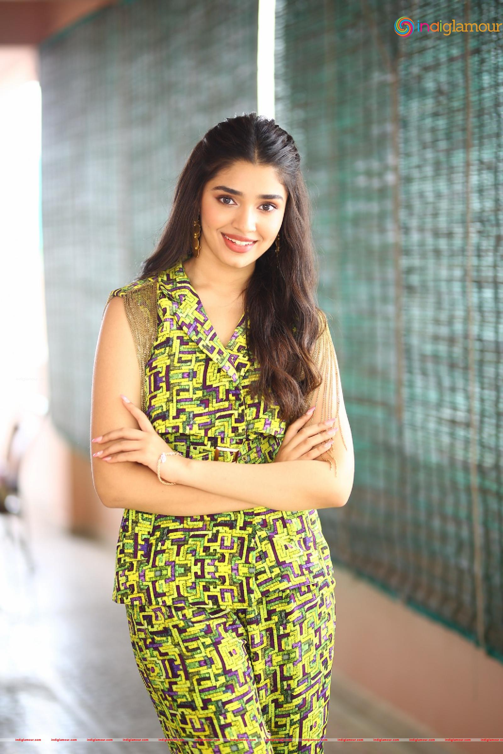 Krithi Shetty Actress hd photo